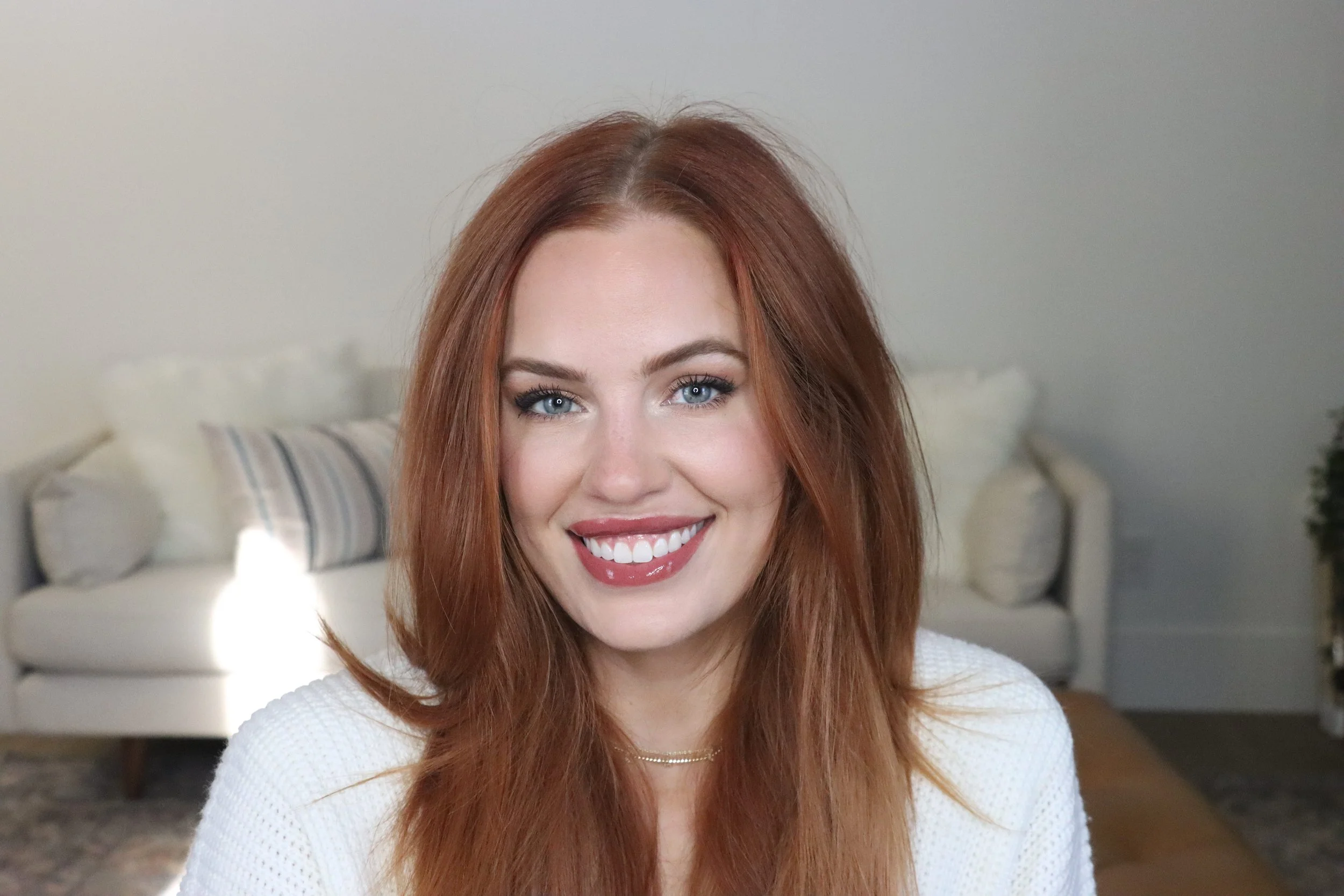 Subtle Holiday Glam that's Picture Perfect!