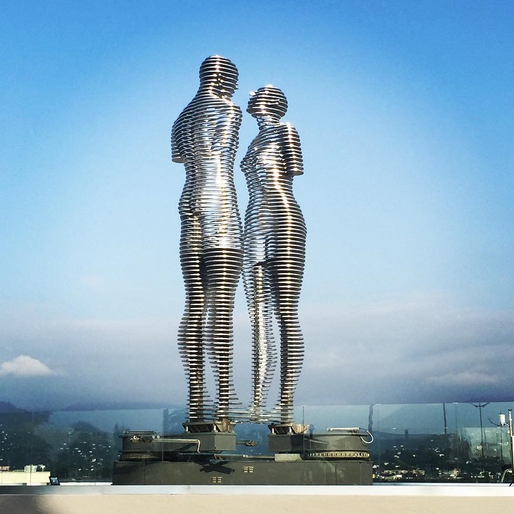 Sculpture by Georgian artist Tamara Kvesitadze