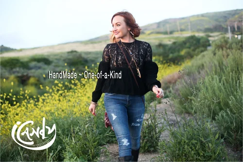 iCandy_LookBook_PattyMarsha4-23-17__2654_LowRes.jpg