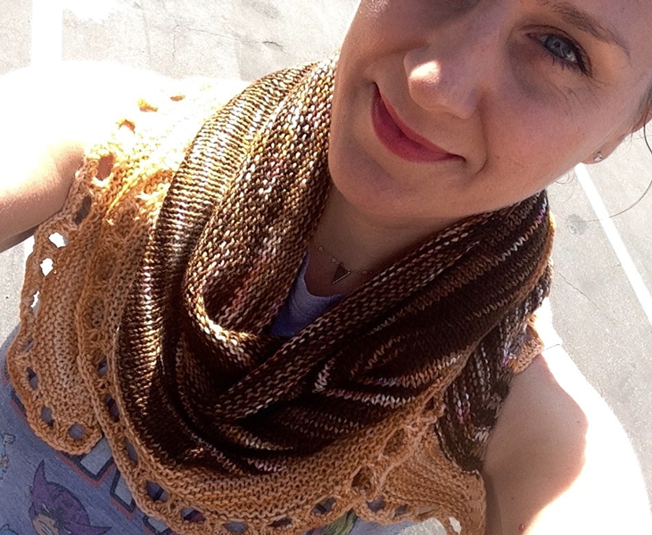 Creme-brulee-shawl-brown.png