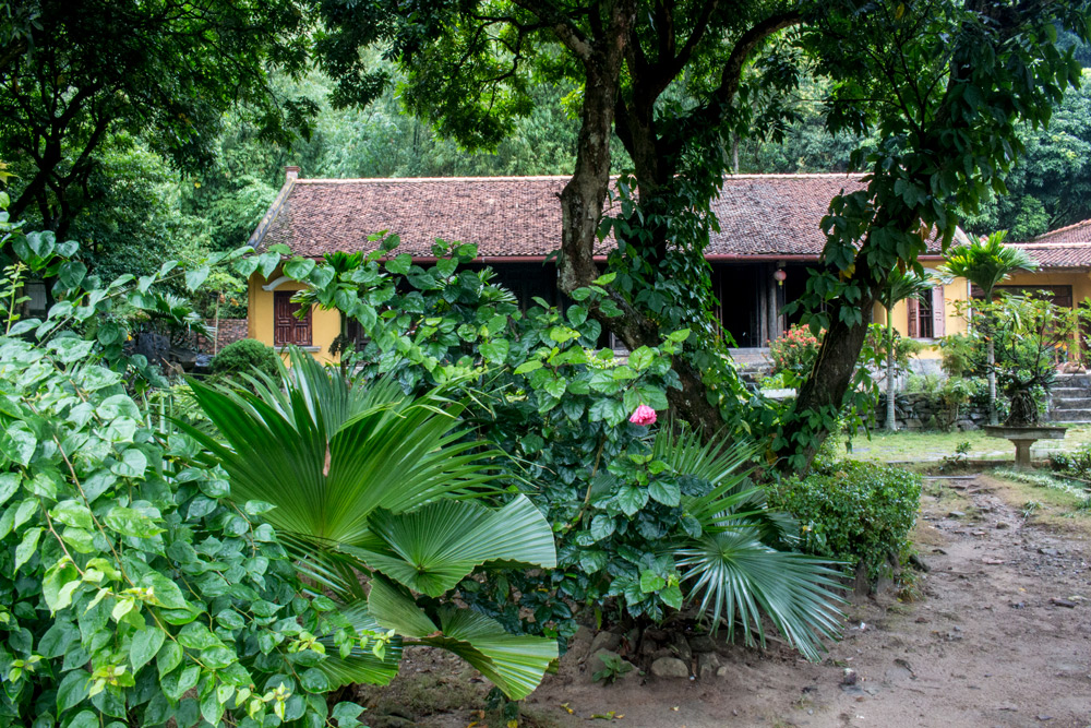 Cat Ba Ancient House