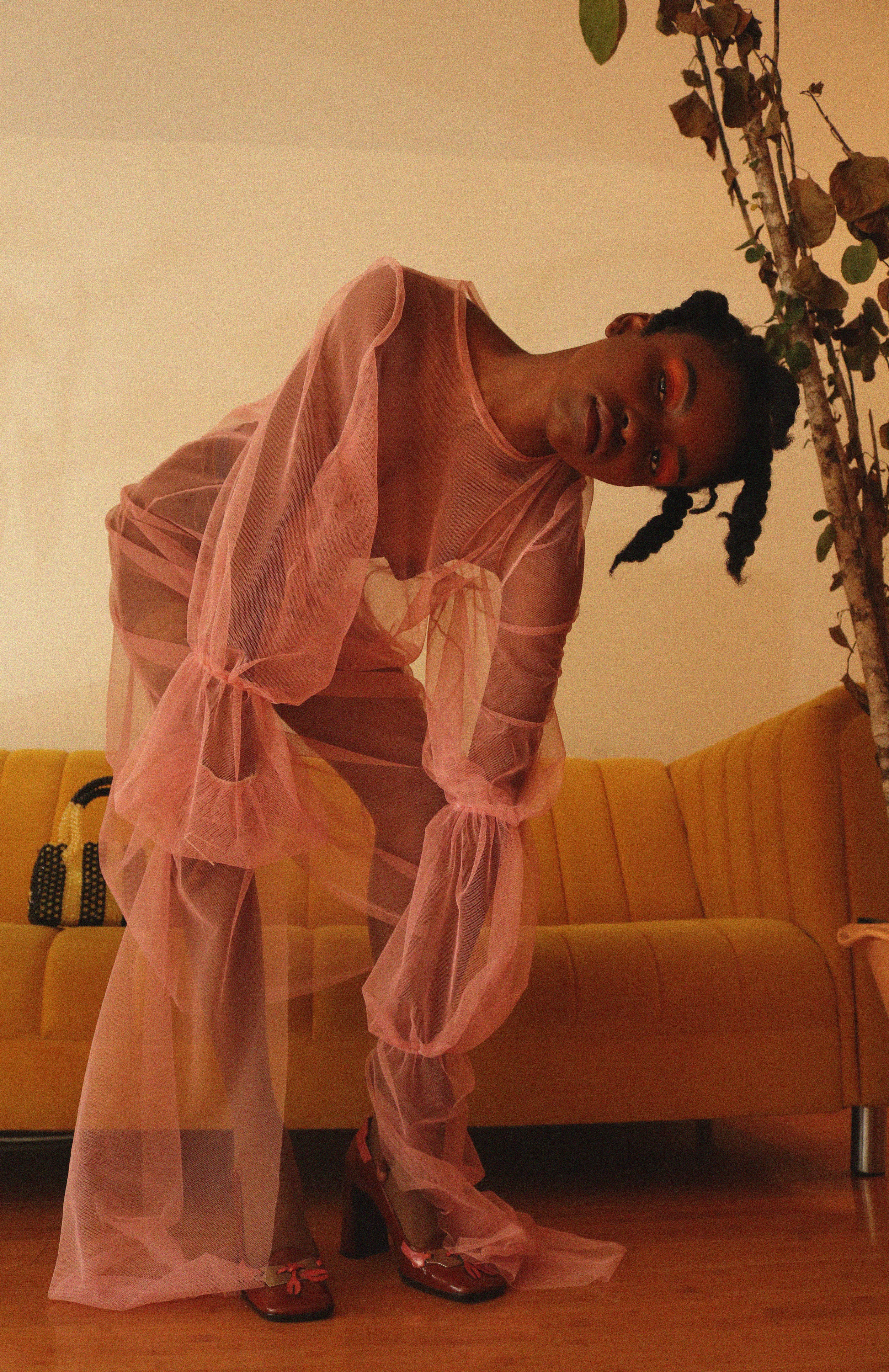 photographer: porsche little stylist: raya sacco mua: tarina 