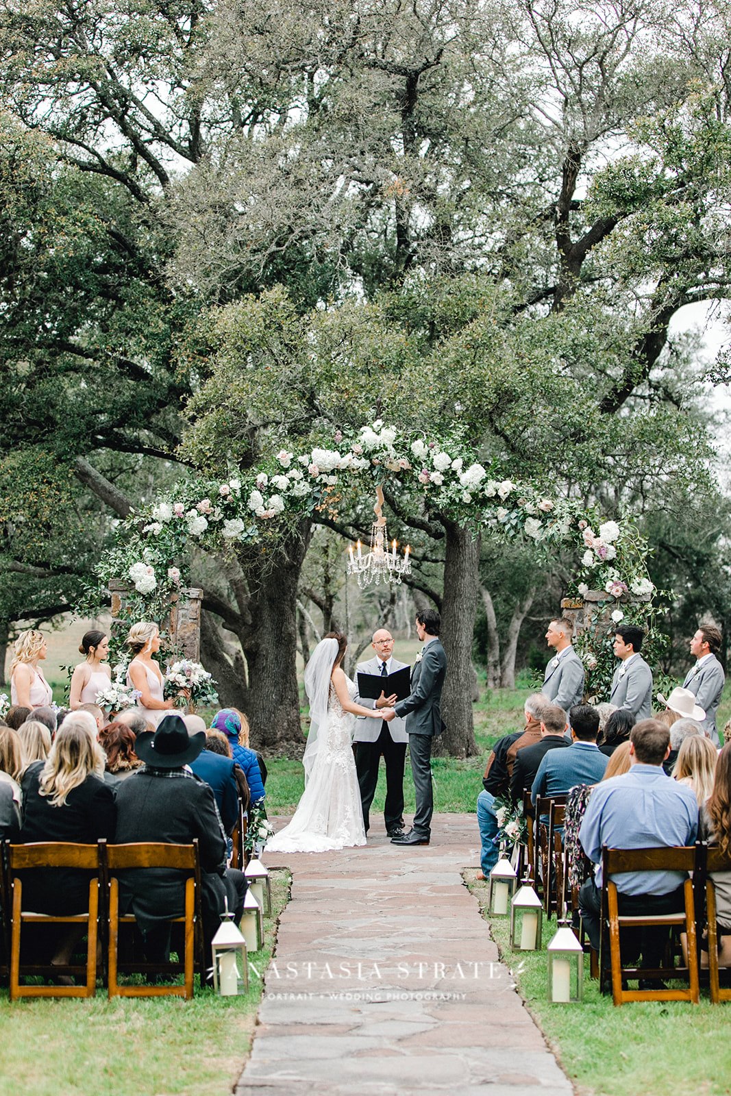  outdoor wedding ceremony  