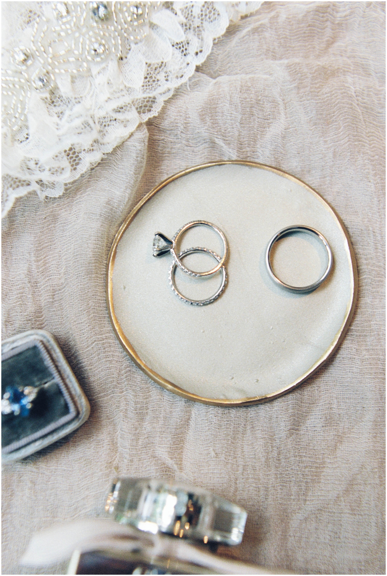  wedding rings layout 