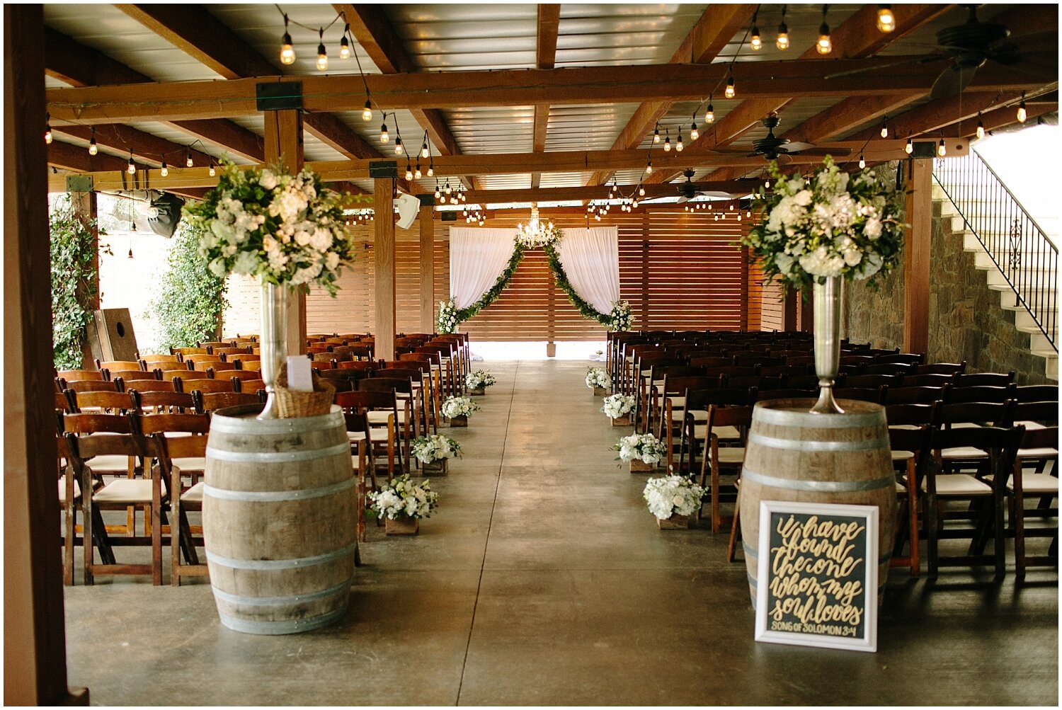  rustic wedding ceremony in Austin Texas 