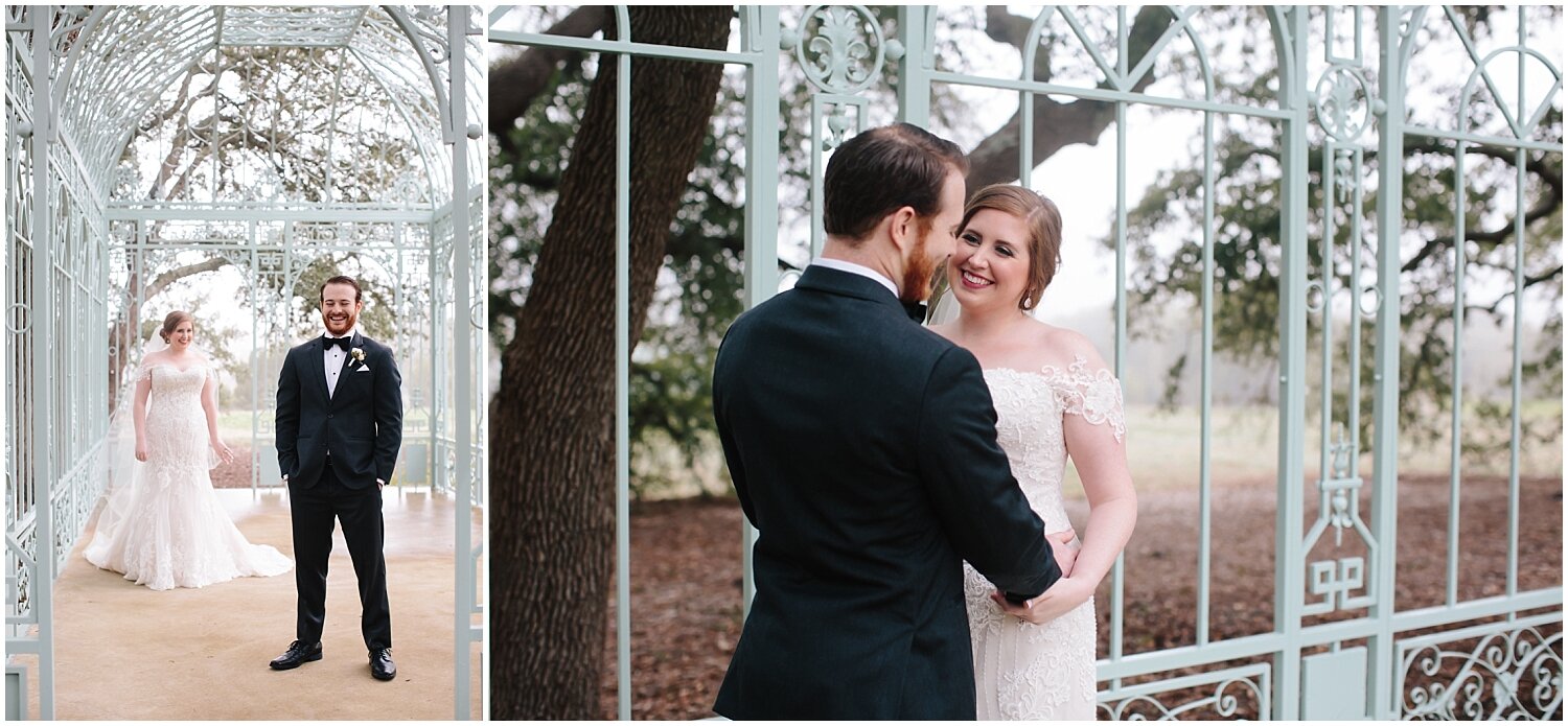  bride and groom’s first look in Texas 