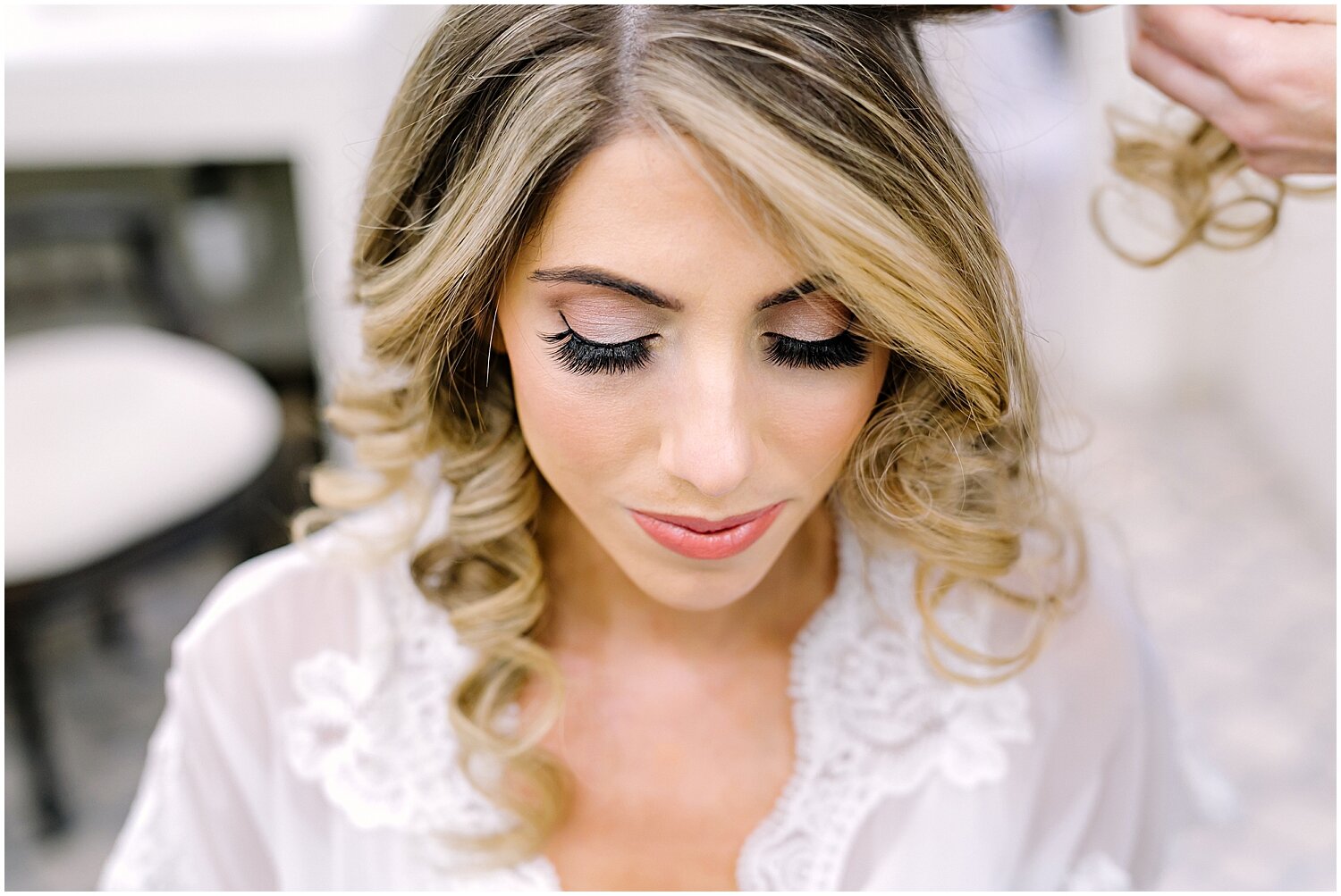  Bride getting ready for her wedding in Austin, Texas 