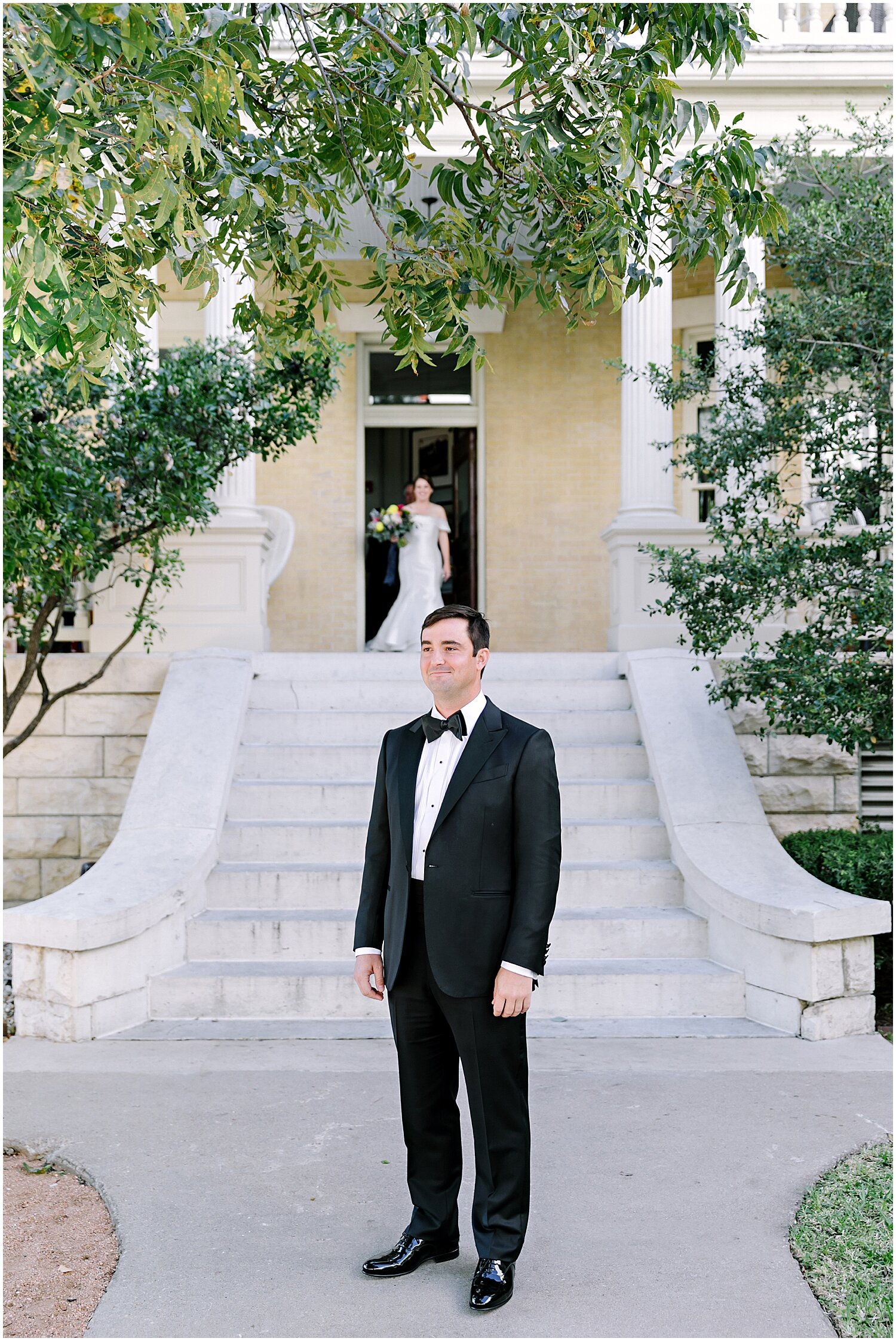  bride and groom’s first look in Austin 