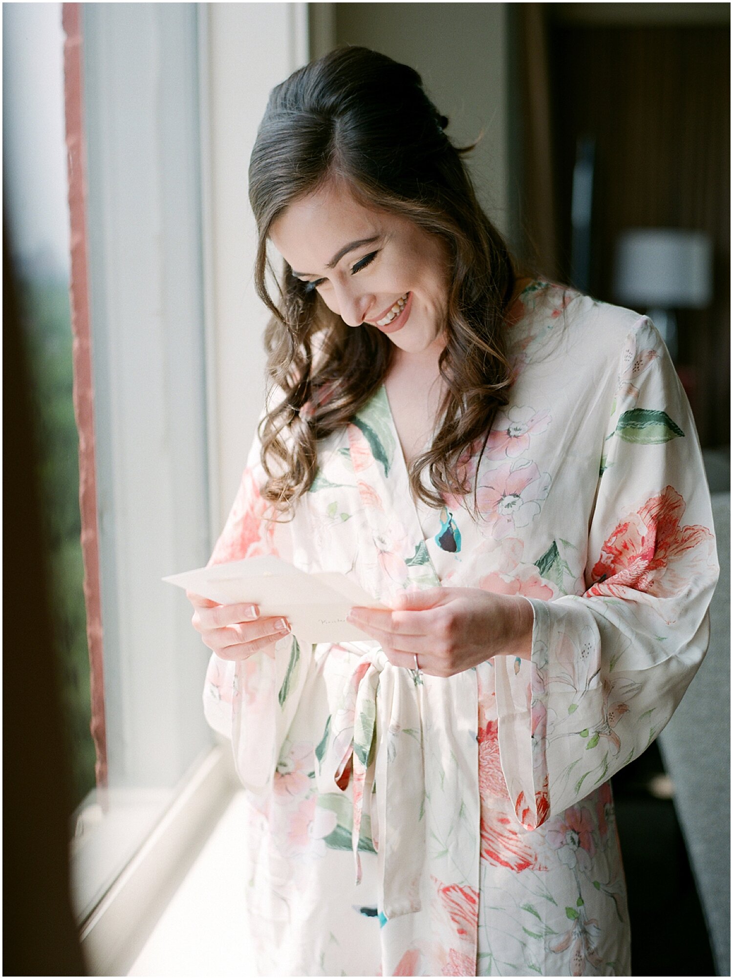  bride getting ready for her wedding  