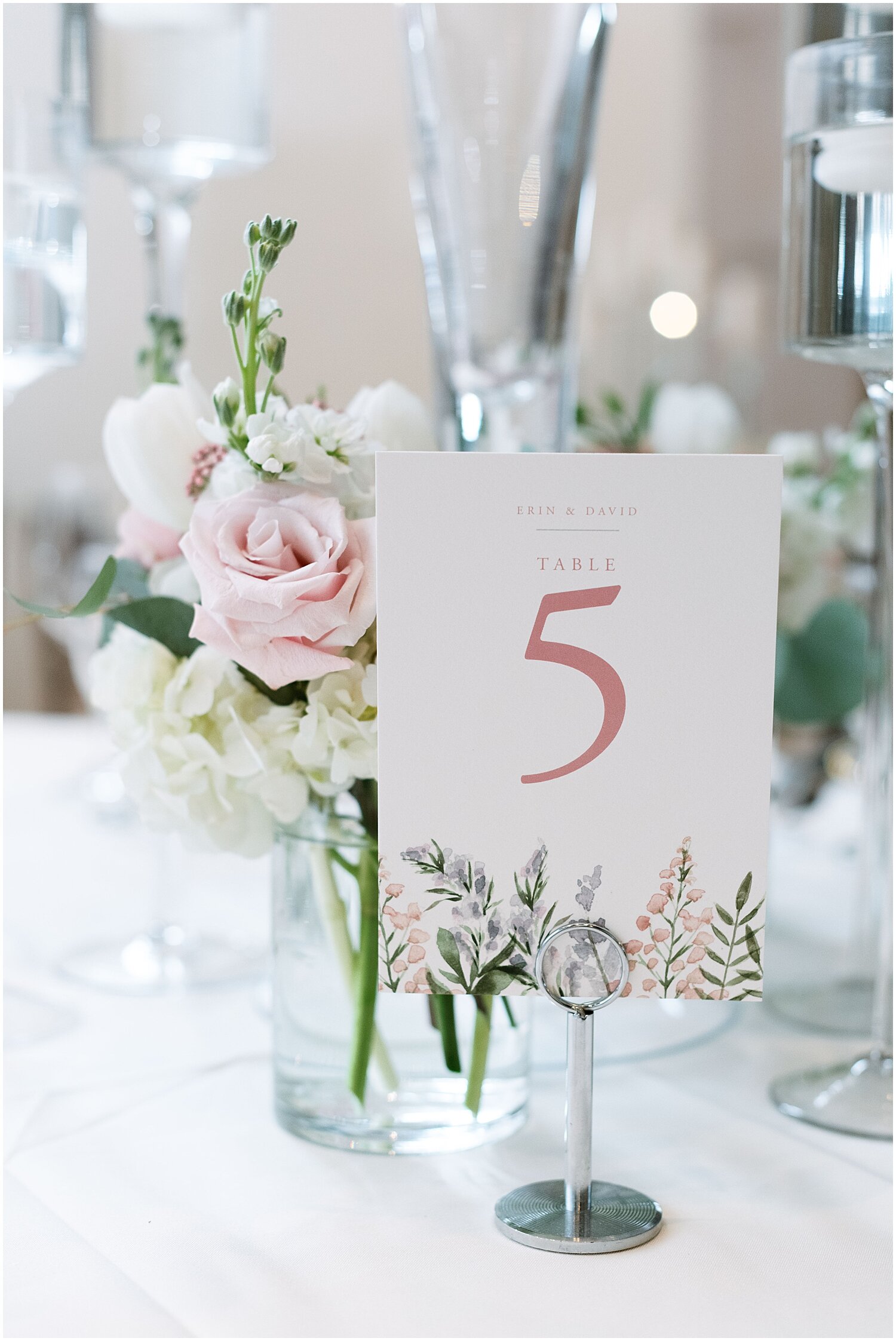  Table number signs decor 