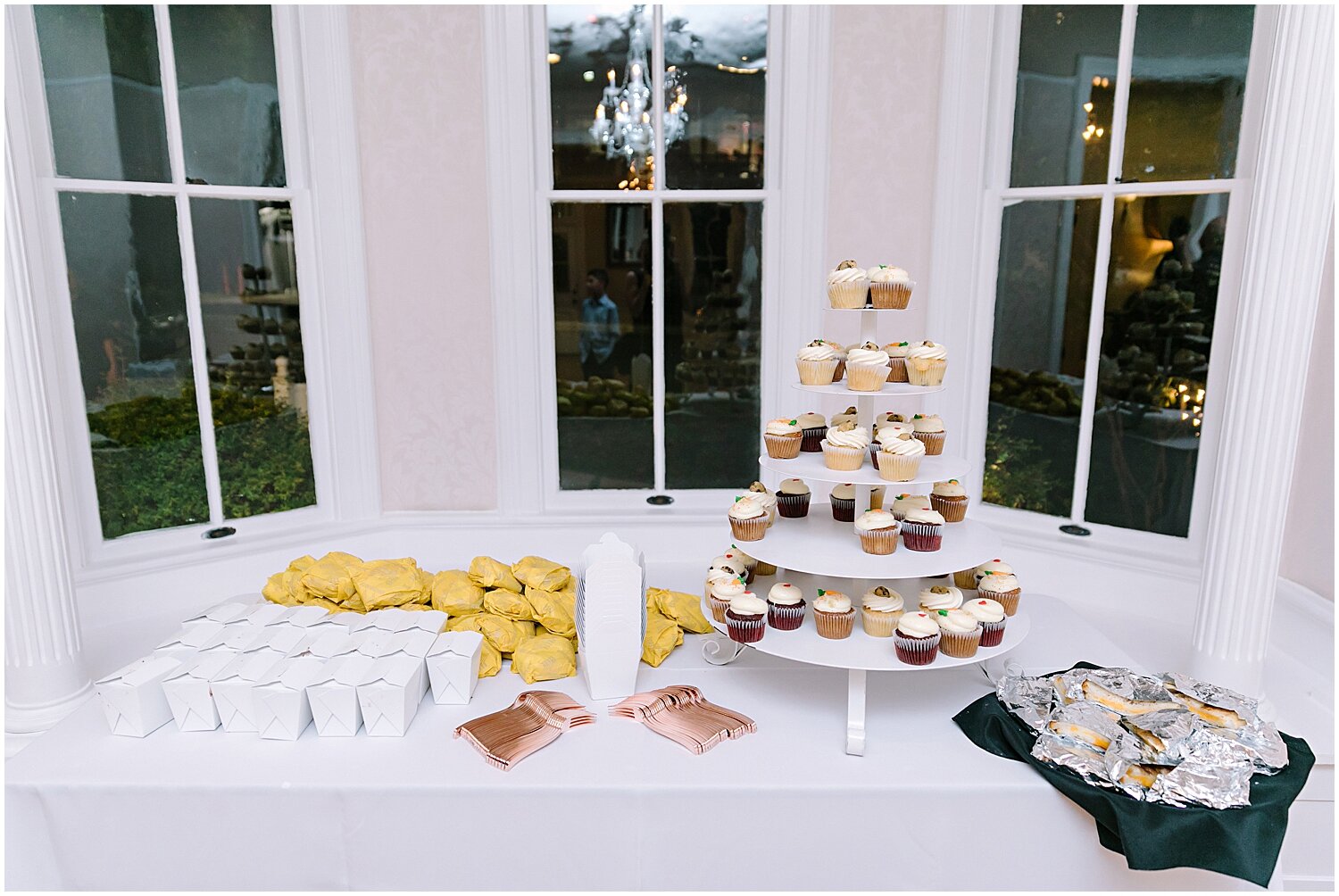  late night snacks for wedding guests 