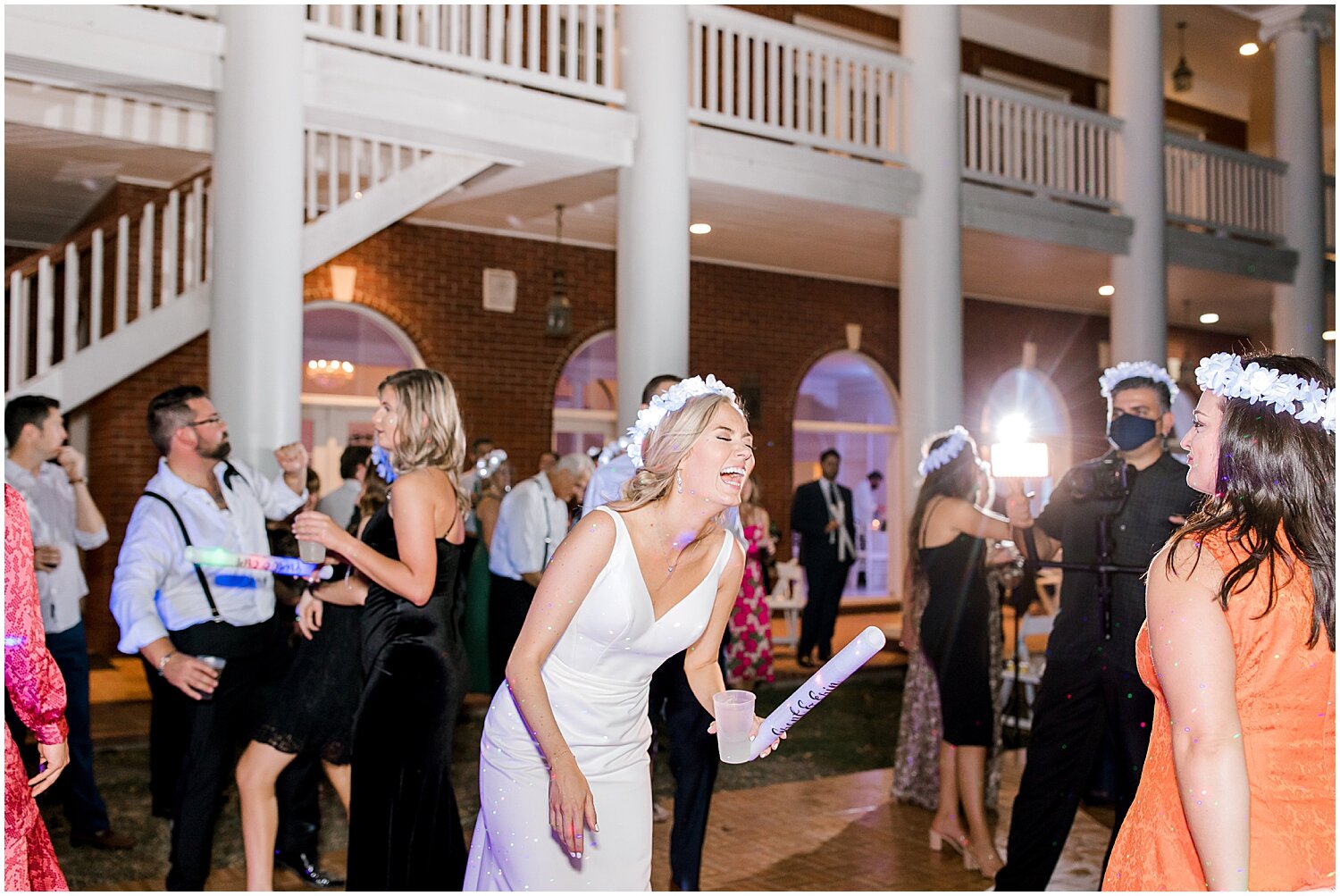  wedding guests dancing 