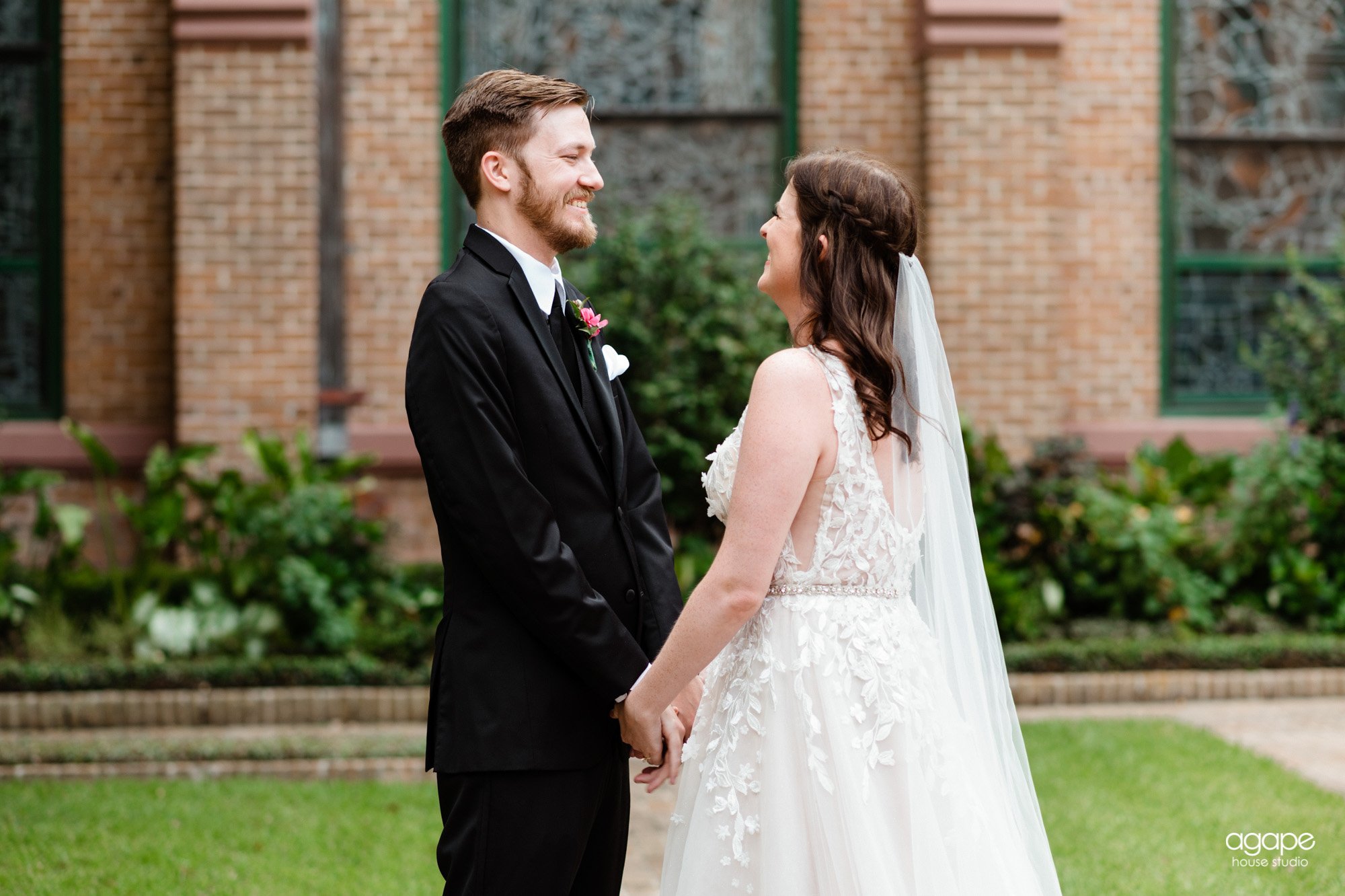 Web-Meg-Chris-Wedding-Christ-Church-Cathedral-Houston-Photographer-Agape-House-Studio-159.JPG