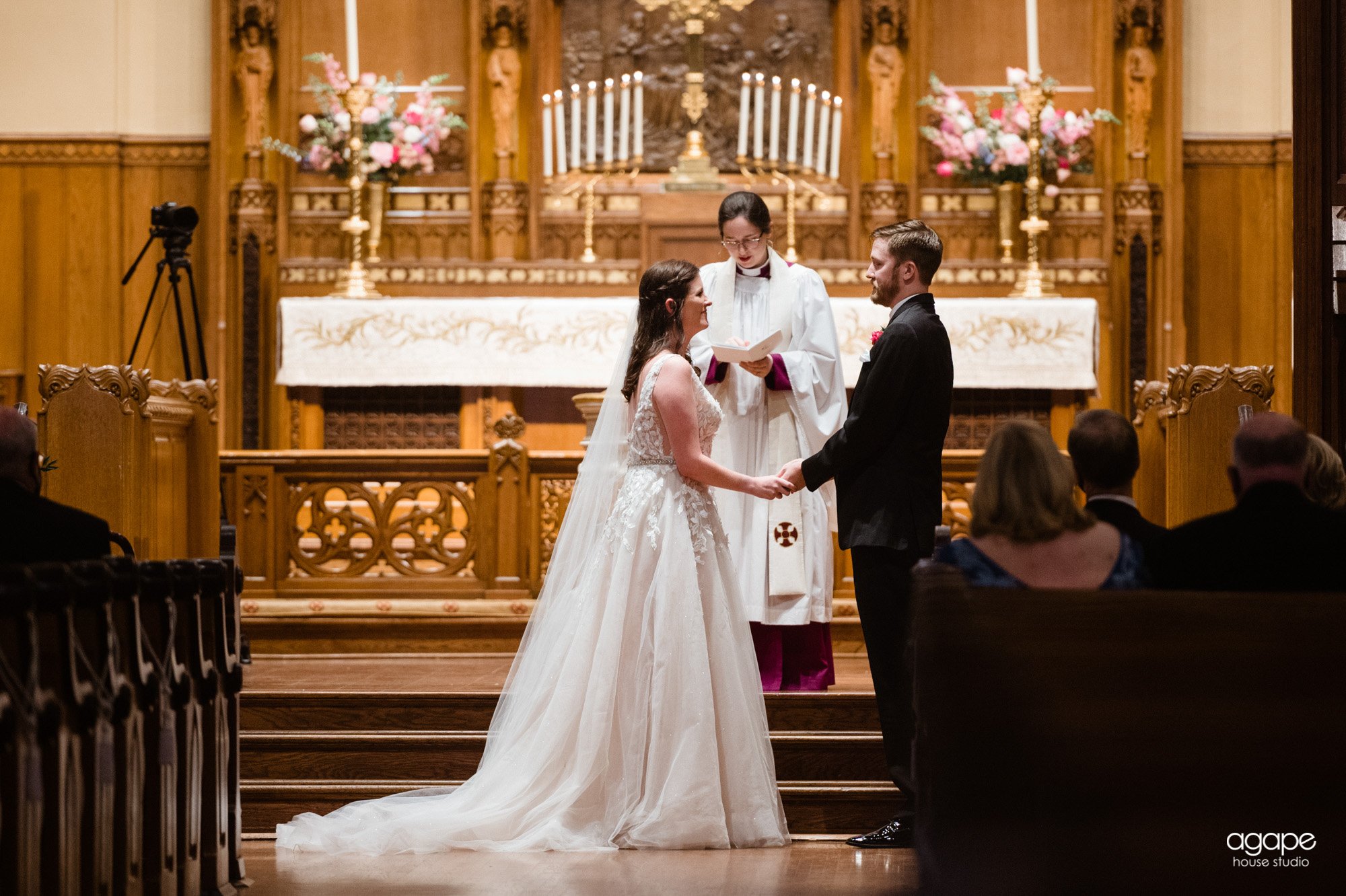 Web-Meg-Chris-Wedding-Christ-Church-Cathedral-Houston-Photographer-Agape-House-Studio-279.JPG