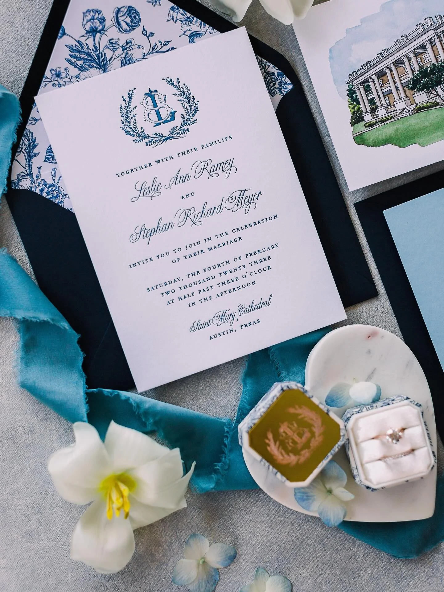 We&rsquo;ve been trying to figure out what our favorite wedding day moment is, and honestly, not sure we can narrow it down to one.  But that got me thinking about some of my favorite wedding day pictures, and while I love the ones that capture the s