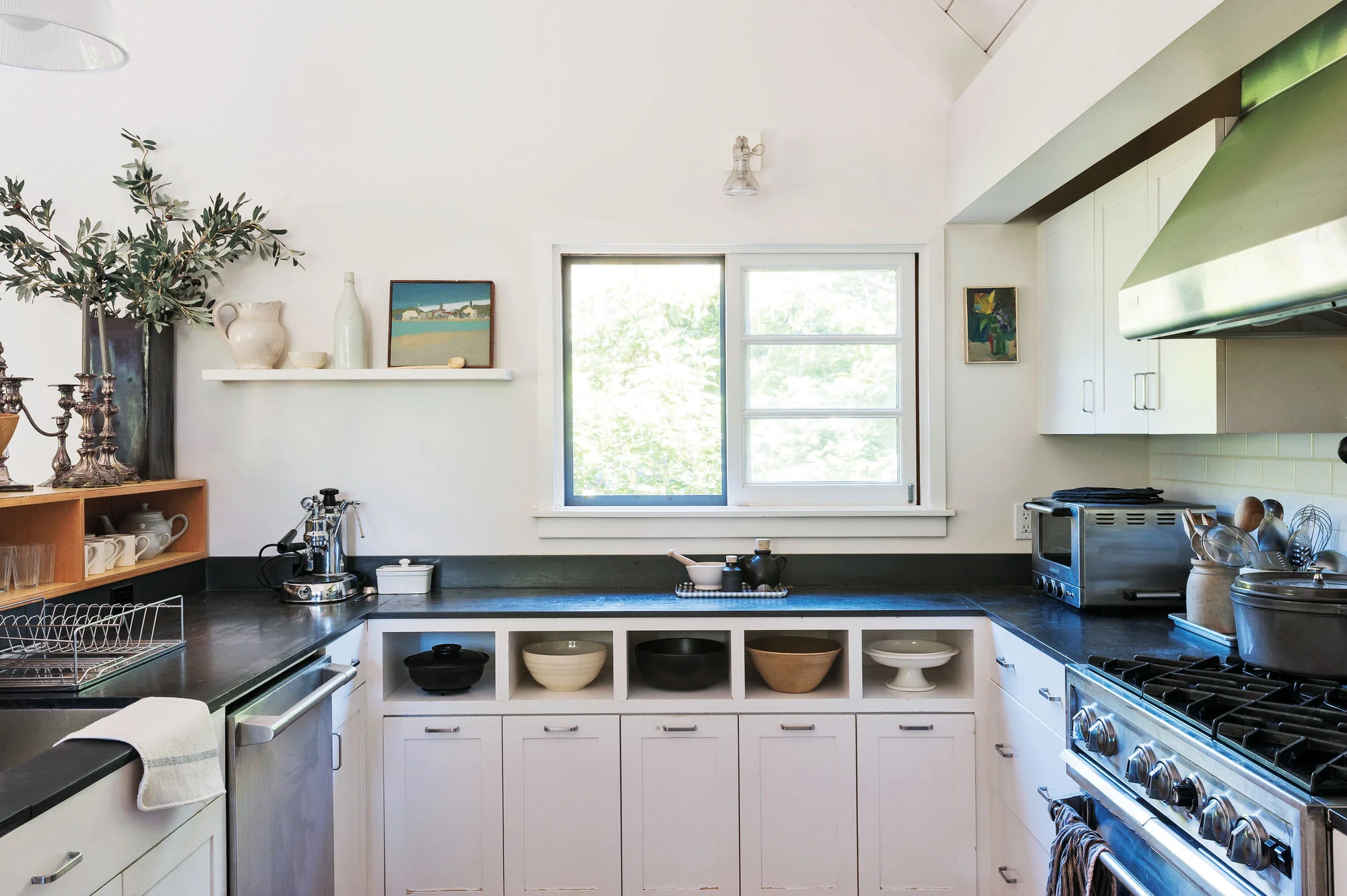 julie-carlson-mill-valley-matthew-williams-remodelista-8-1.jpg