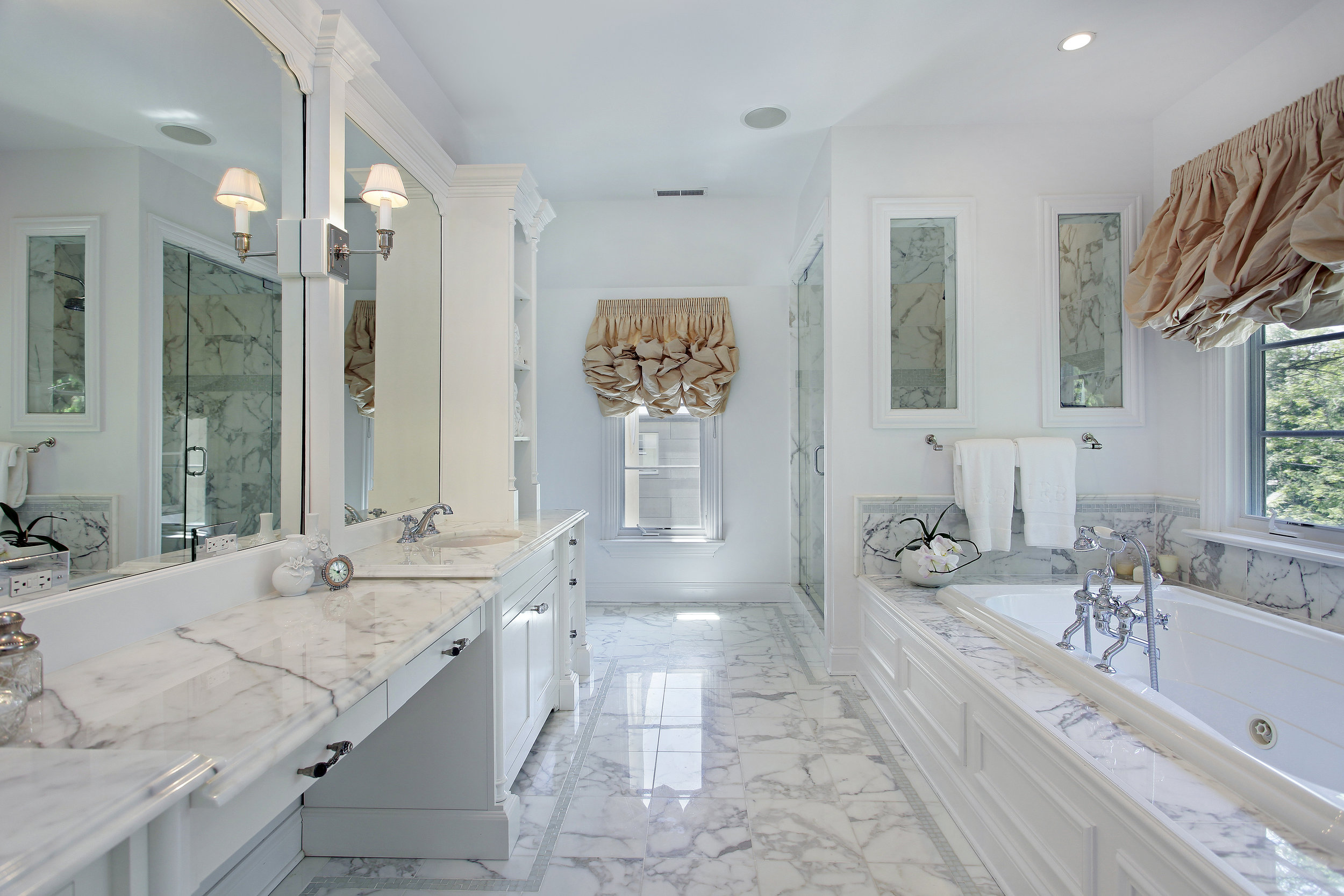 bigstock-Master-bath-in-luxury-home-wit-75635494.jpg