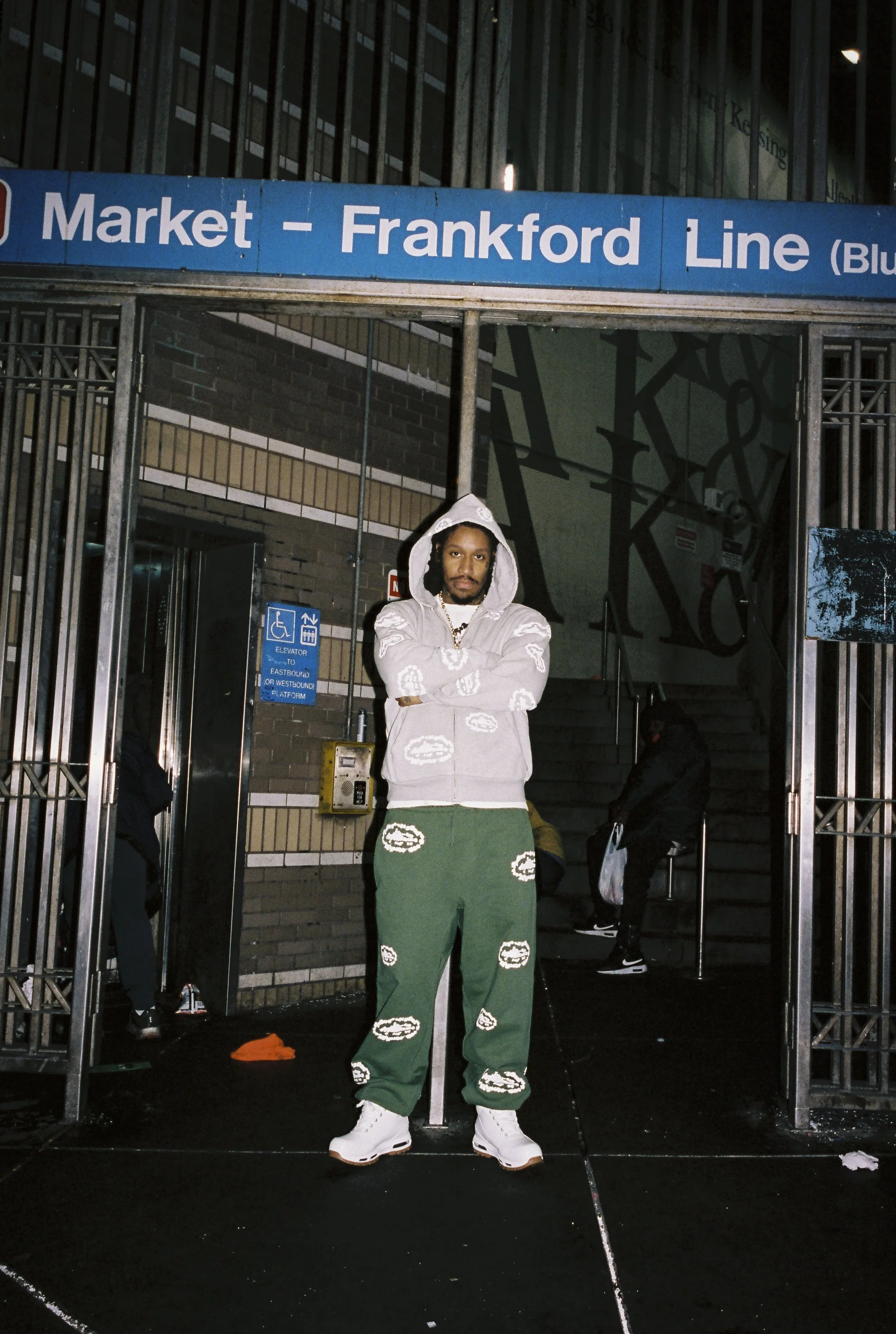 CRTZ_DT_2025_DEC_SKRILLA_WREATHMIX_EDITED-3.JPG