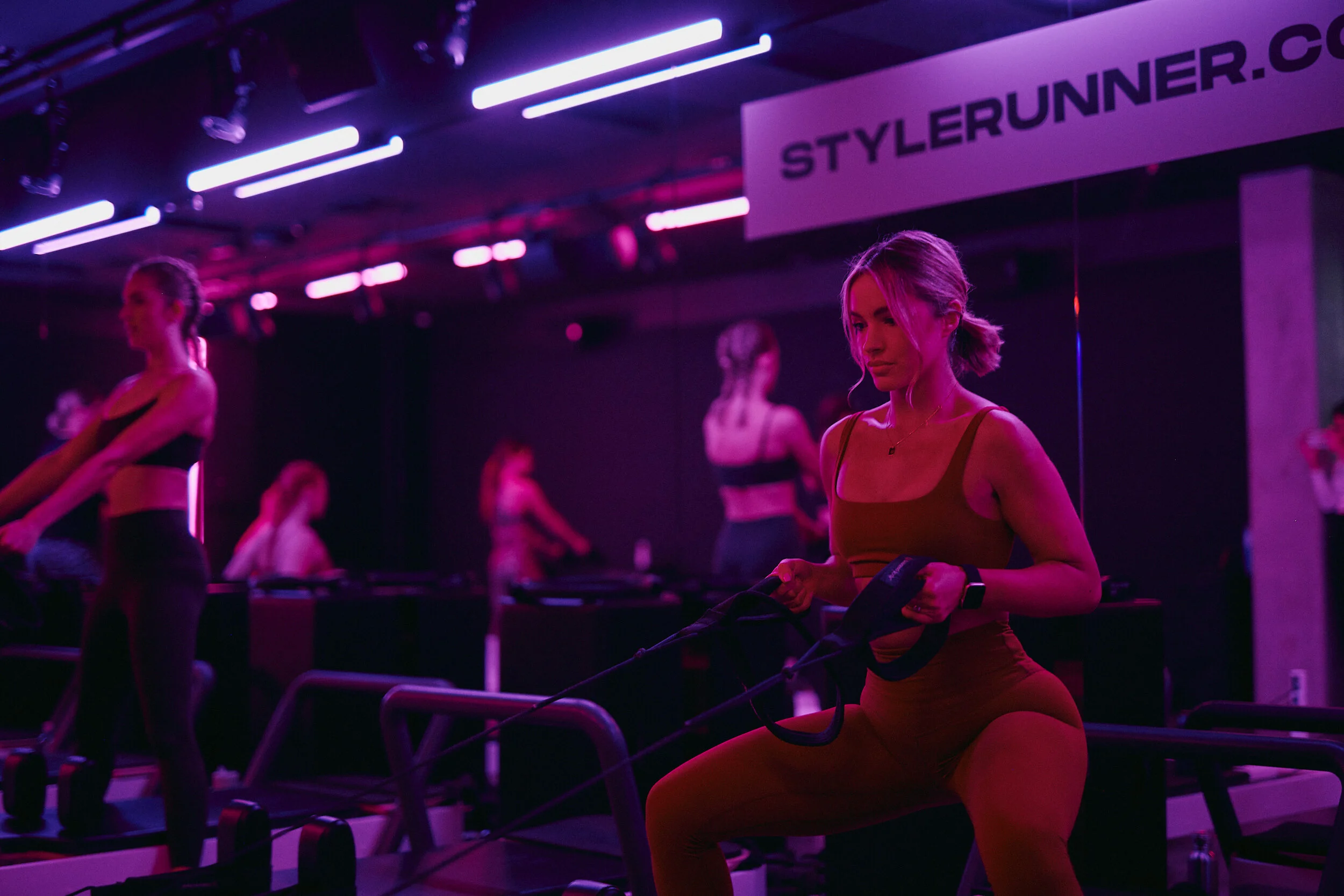 1R x Stylerunner_Simon Shiff_0 7.jpg