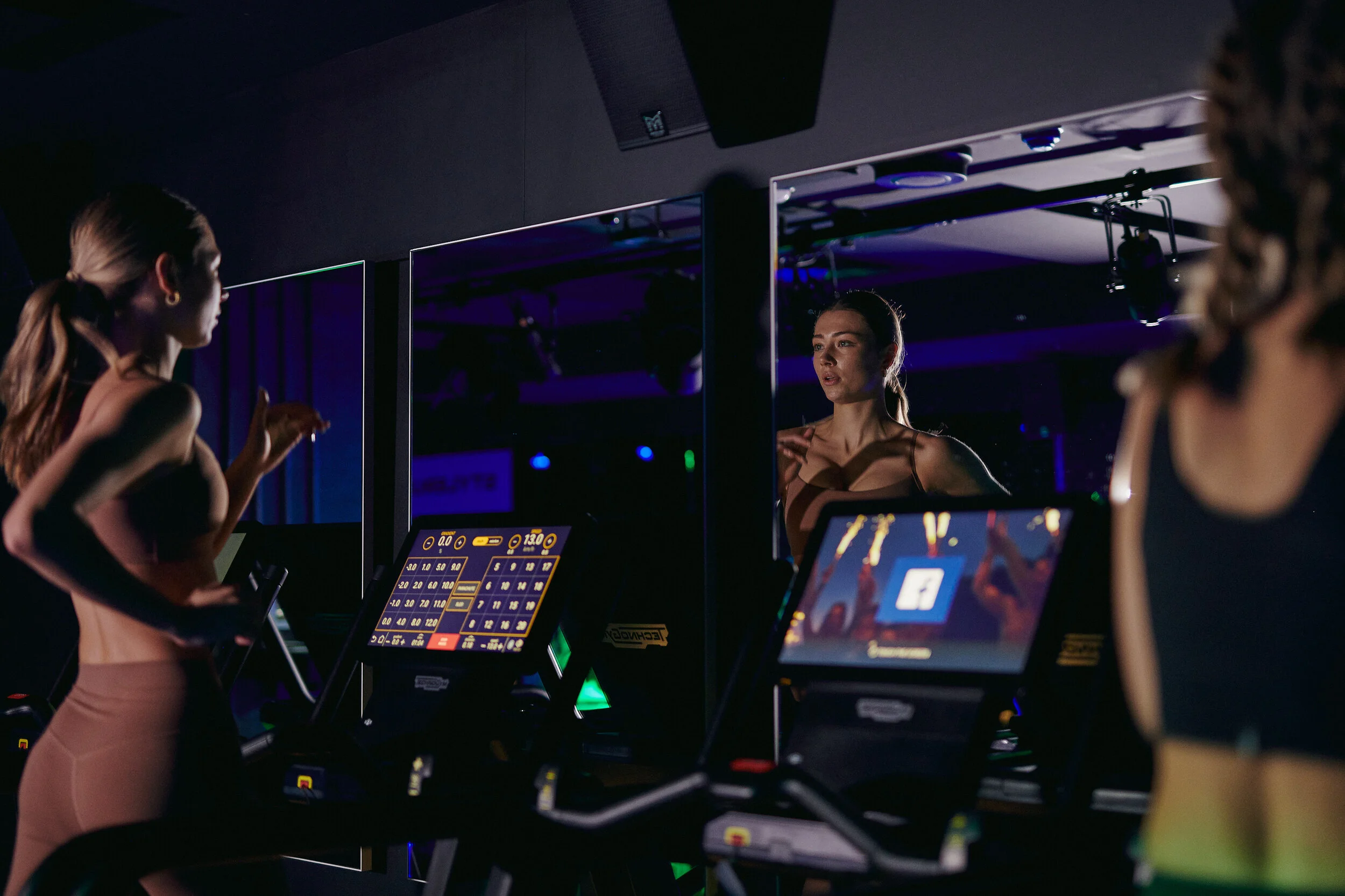 1R x Stylerunner_Simon Shiff_0 94.jpg