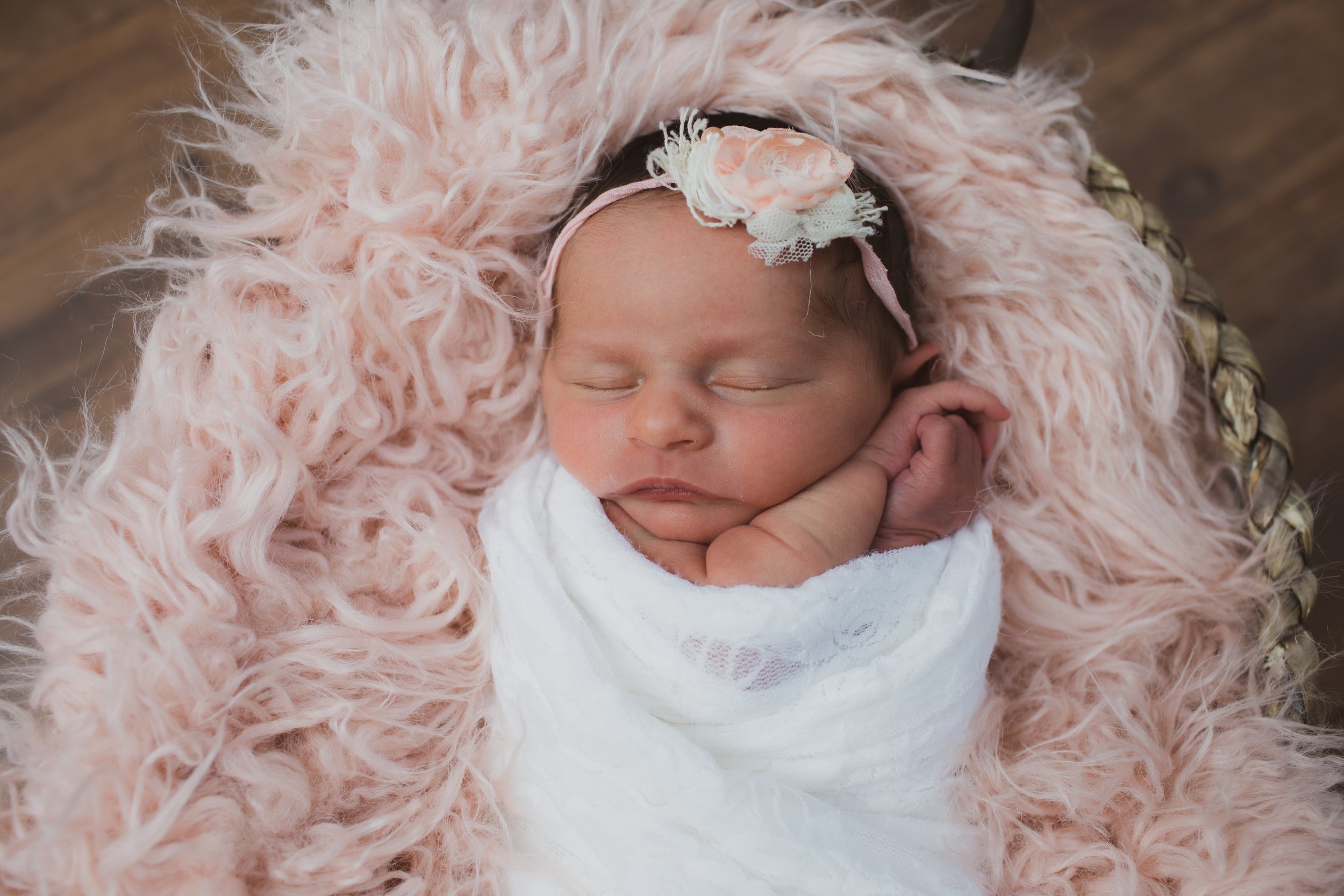 Alice's Newborn Photos-41.jpg