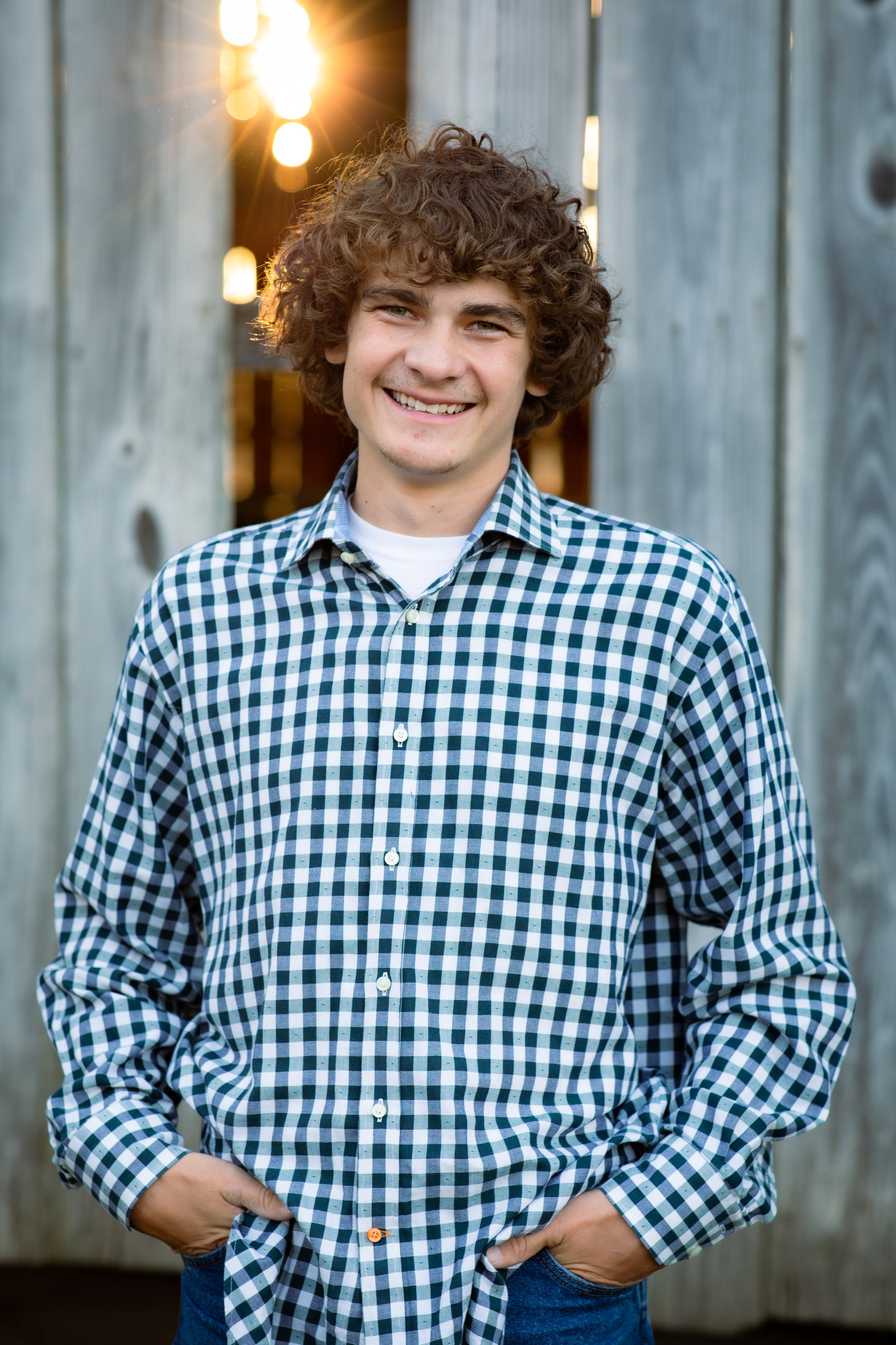 Carson's Senior Photos 2023-28.jpg