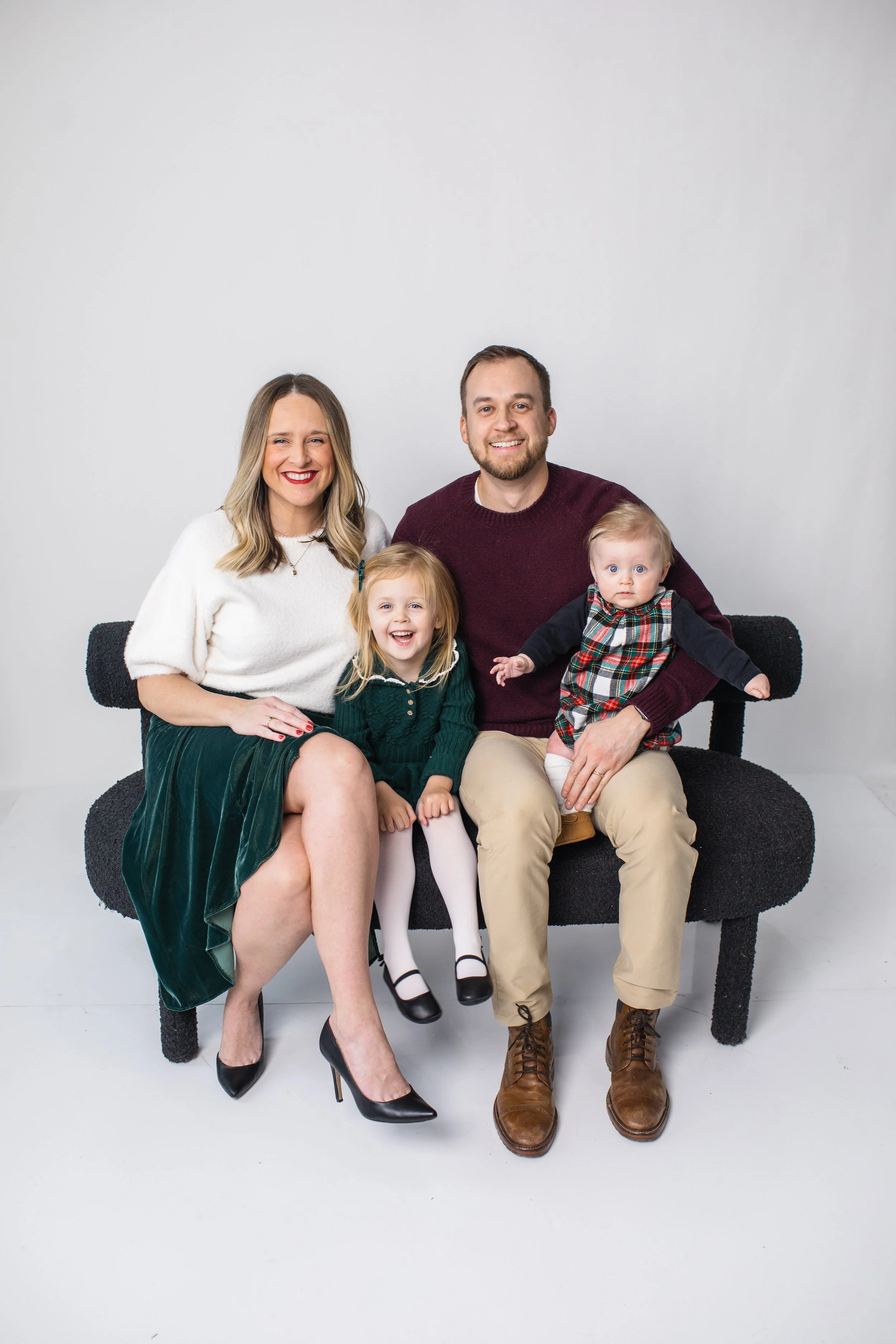 Schlicht Family 2025-55.jpg