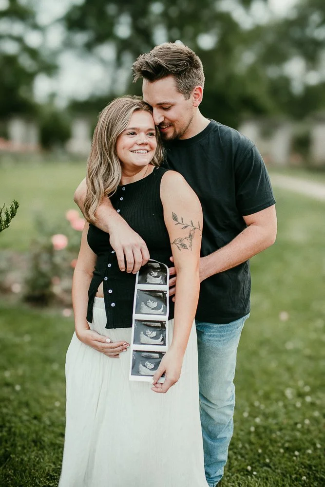 Joshua and Savannah Birth Announcement Pics-8.jpg