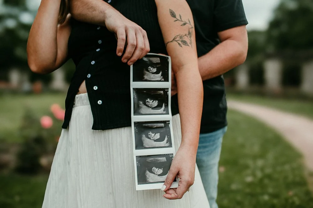 Joshua and Savannah Birth Announcement Pics-19.jpg