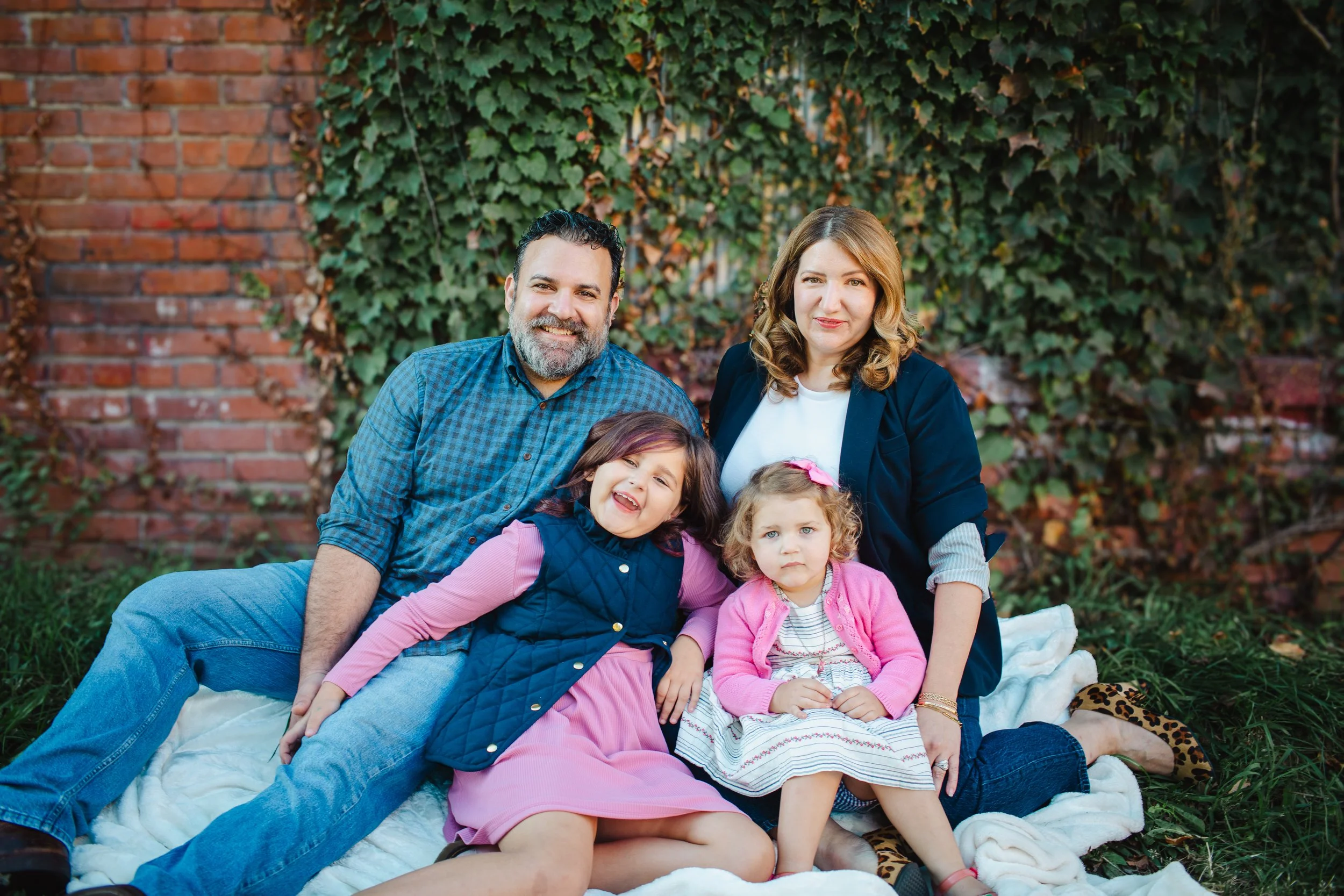Shadid Family 2025-21.jpg