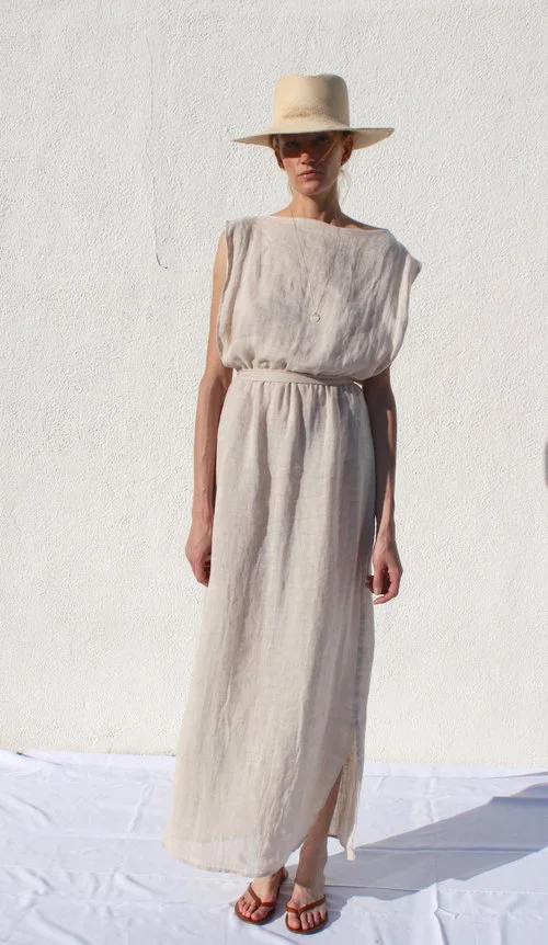 TRAILclothleather.com_capsule02_2018_Sand_Linen_Breton_Stripe_Boat_Neck_Long_Belted_DressIMG_7080+copy.jpg
