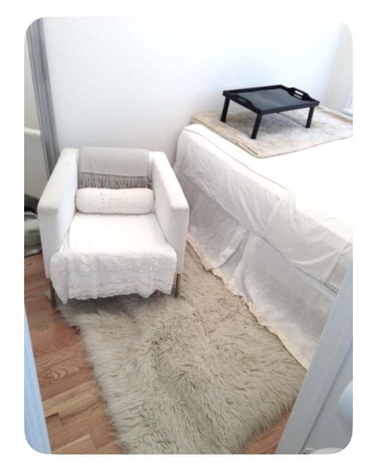 Queen Tempurpedic Bedroom.PNG