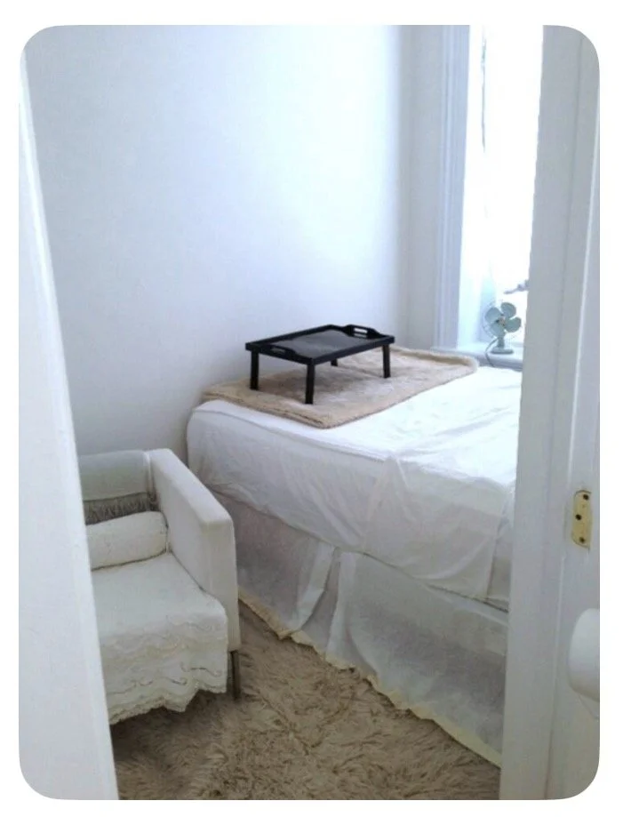 Queen Tempurpedic Bedroom.PNG