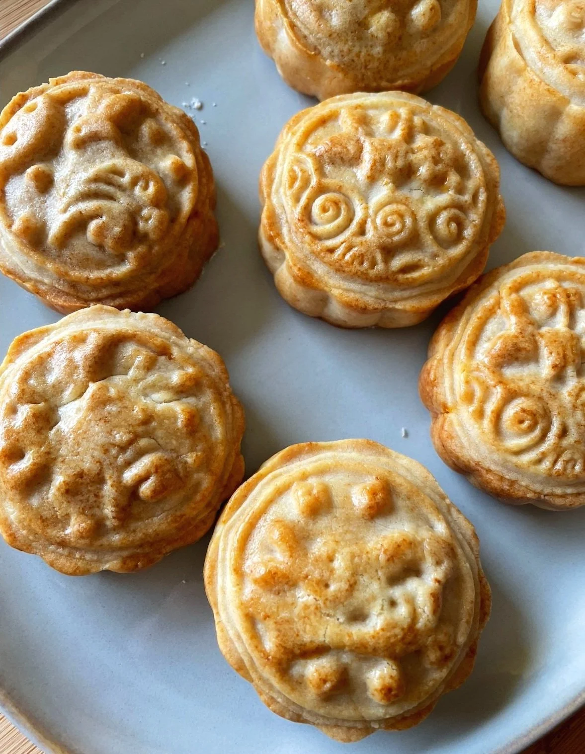 How to Make Mooncakes (Custard Snow Skin & Baked Sweet Potato ...