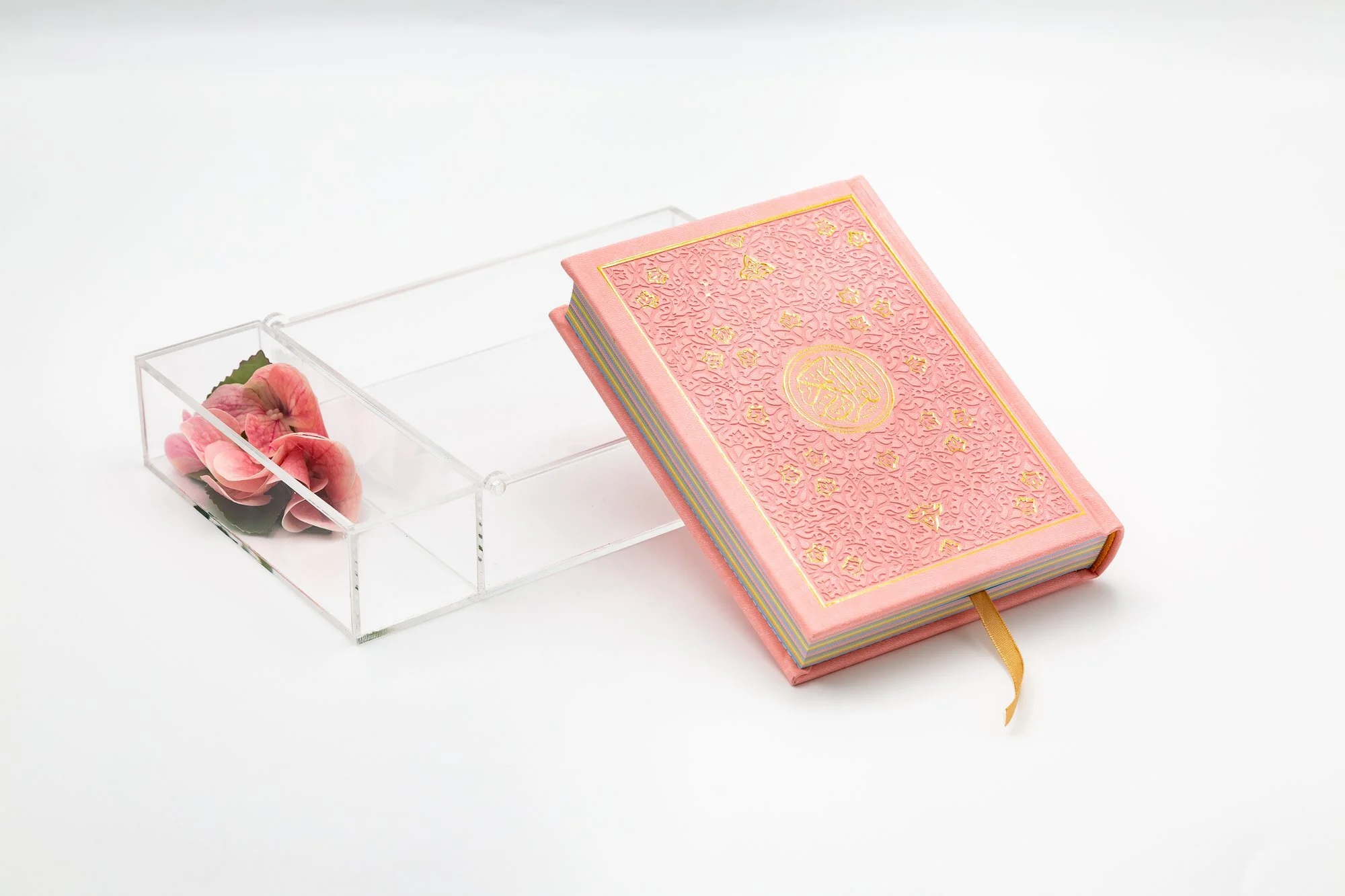 AyabelQuranBoxPinkFlower-1.jpeg
