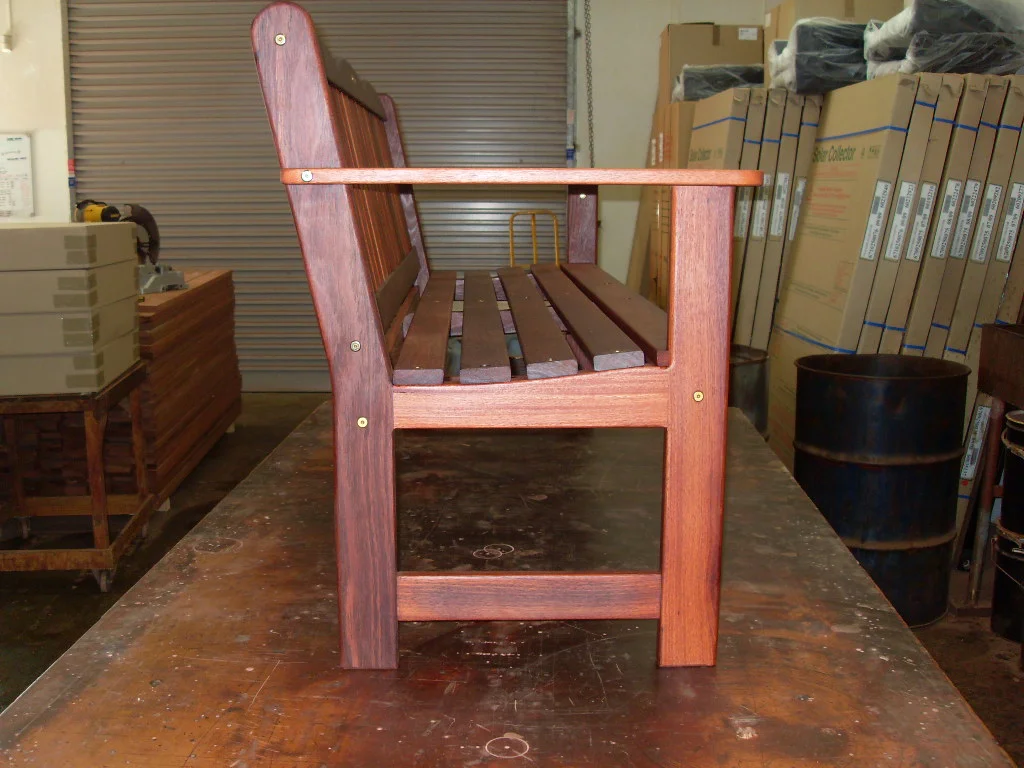 c16 Clive's bench with arms 4 end veiw.JPG