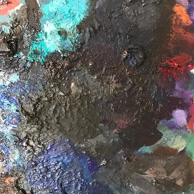 Some days you find your palette is more interesting than the painting 😱 #palette#oneofthosedays#janinestrand#nindesign#artbynin#artbyjaninestrand#artist#kunst#art#dr&oslash;bakskunstner#norskkunst#billedkunst#figurativkunst#figurativart#maleri#paint