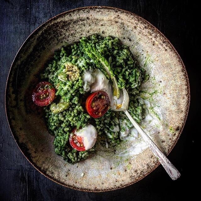 Our friend @chefjasonroberts made this little beauty a few weeks back and we thought it would be perfect for this wintery Monday - Silverbeet Risotto, prepared in a pressure cooker so you can have dinner in a flash (If you don&rsquo;t have one follow