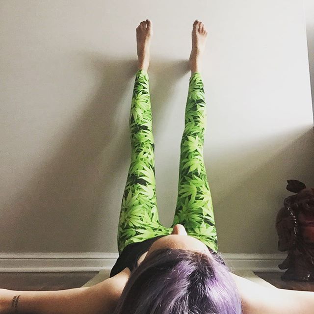 🌿🌿Friday's about to get lit at #yoganja @playdead_cult, 8pm. PM me if you're coming!
$10. Chill vibes only 
#ganjayoga #yoganja #parkdaleyoga #parkdaleyoganja #torontoyoga #slowflow #parkdale #parkdalelife