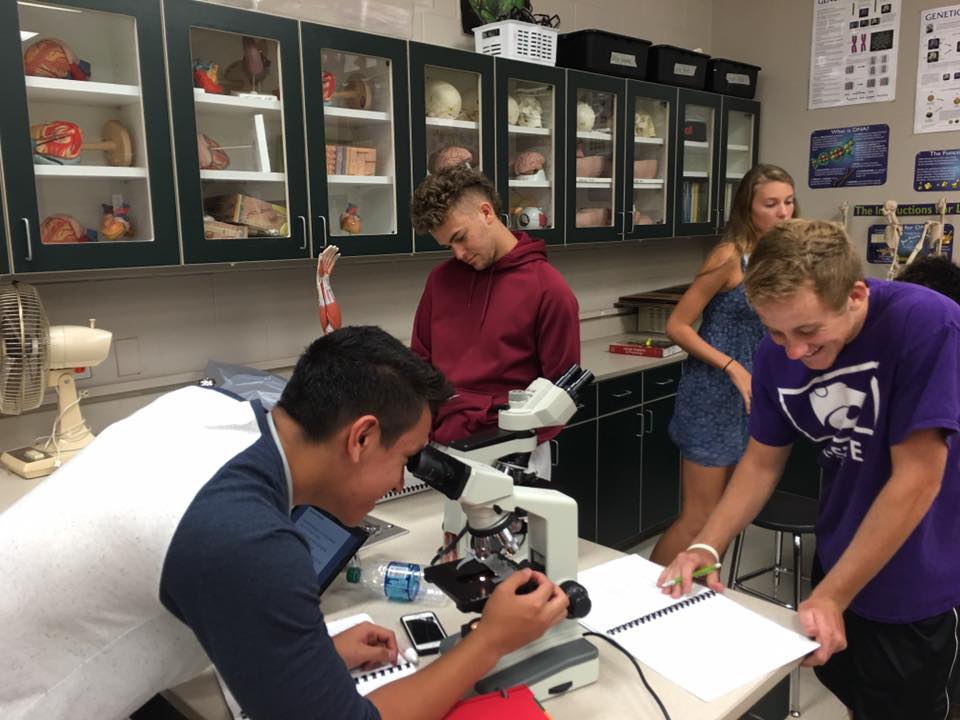 Maize South students working together in Science Class