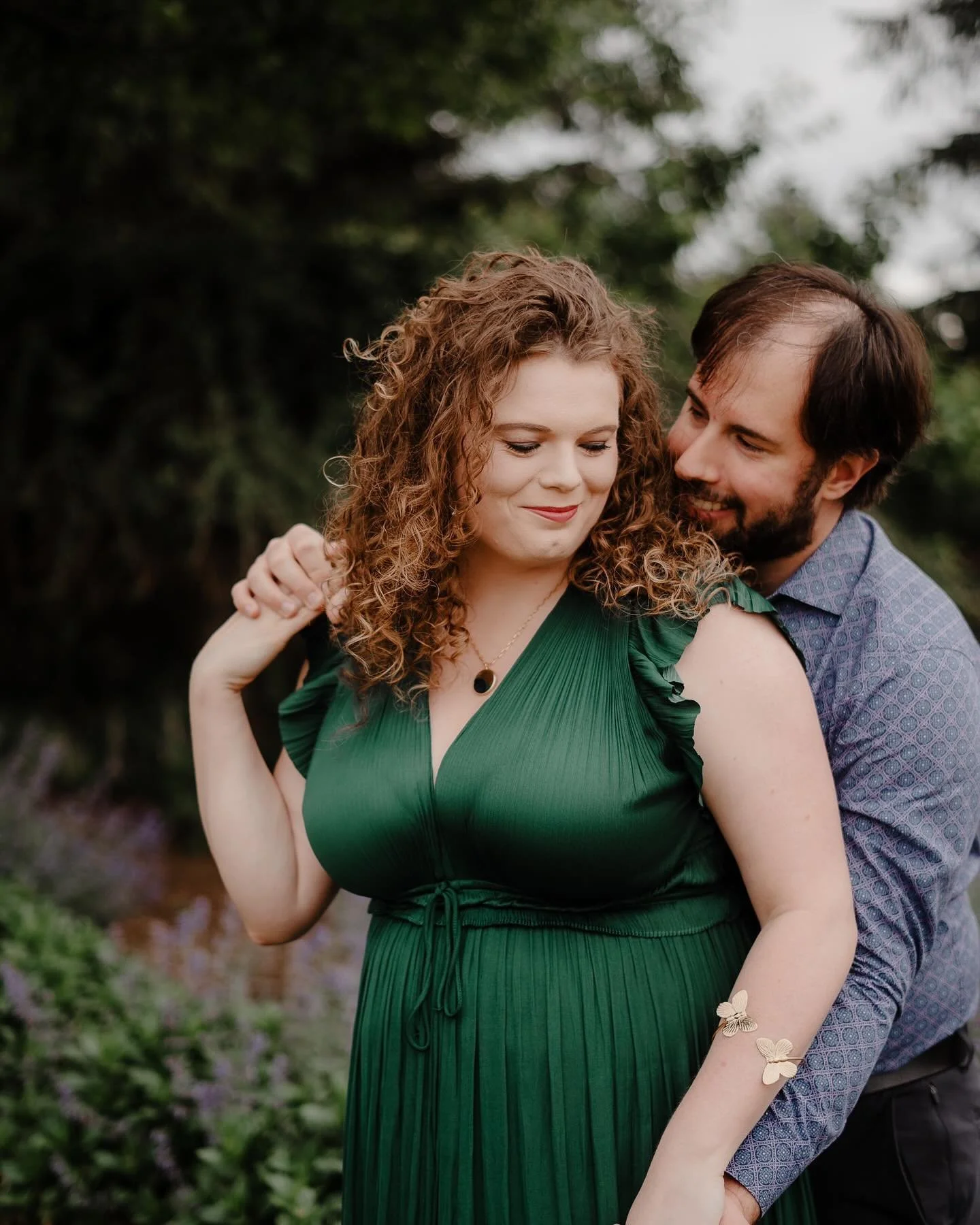 A throwback to one of my favorite engagement shoots from earlier this year at one of my favorite places🍷💍 Sending all my best to this sweet couple!
.
.
.
#virginiaweddingphotographer #adventureweddingphotographer #virginiaisforlovers #elopementphot
