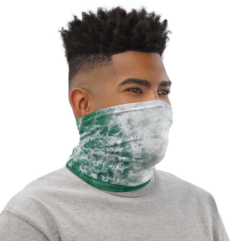 greenshorebreak_mockup_Right_Mens_White.png