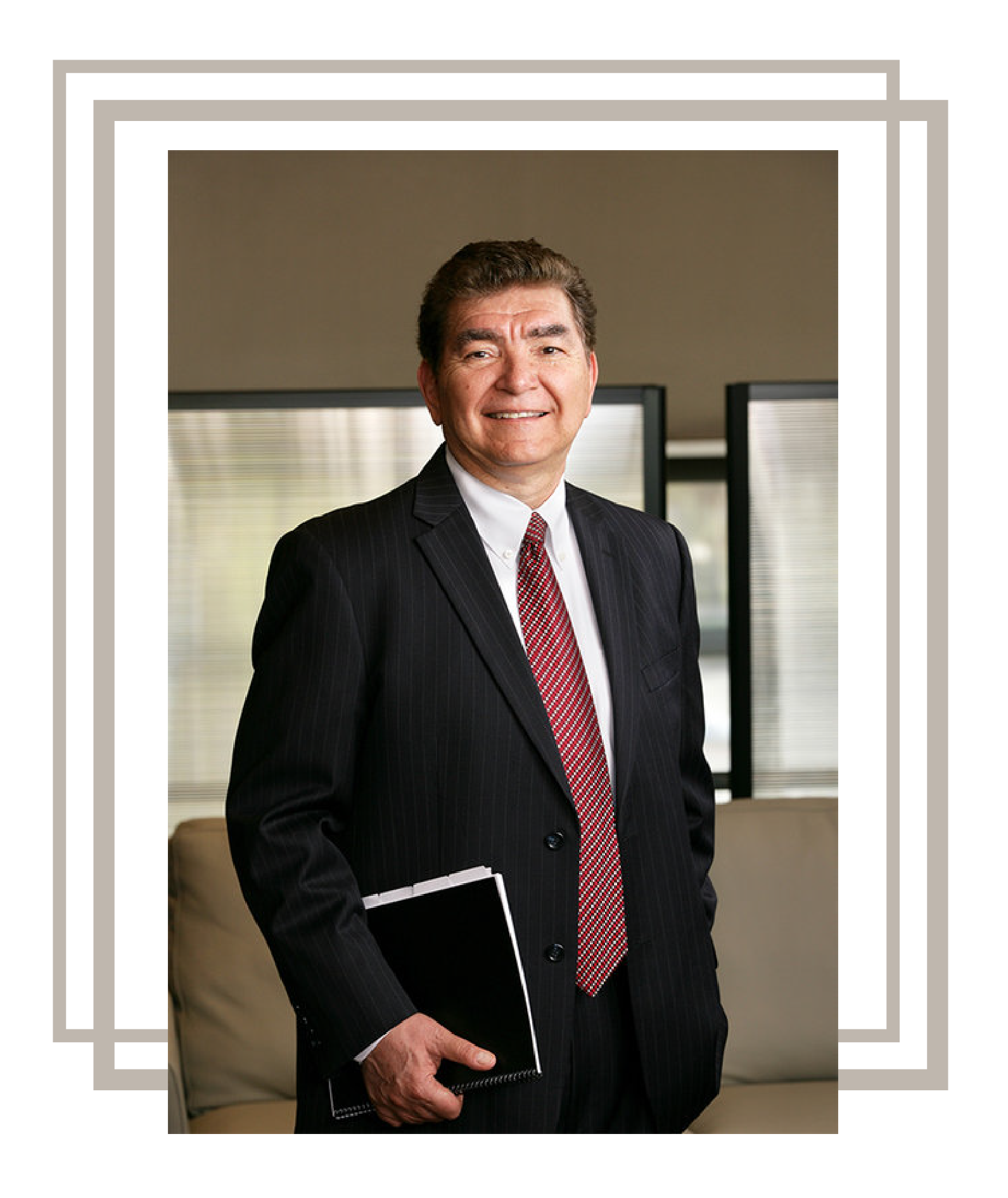 henryvillasenor-05.png