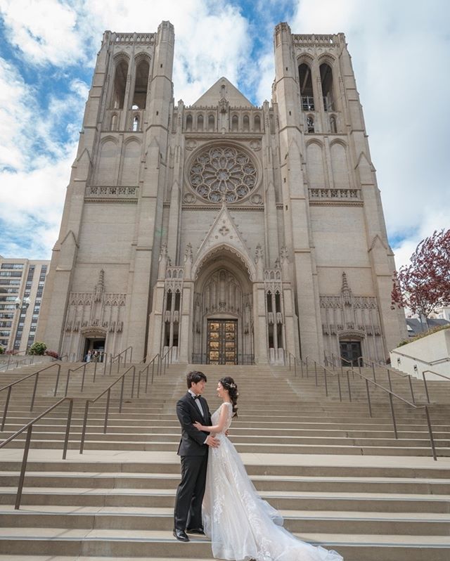 May your life together be full of love and your love be full of life. We capture the sweet moments of your life! Visit www.sparkspics.com to book a shoot!⠀⠀⠀⠀⠀⠀⠀⠀⠀
⠀⠀⠀⠀⠀⠀⠀⠀⠀
#SparksMediaGroup #ThomasSparksPhotography #SparksPhotography #Wedding #Brid