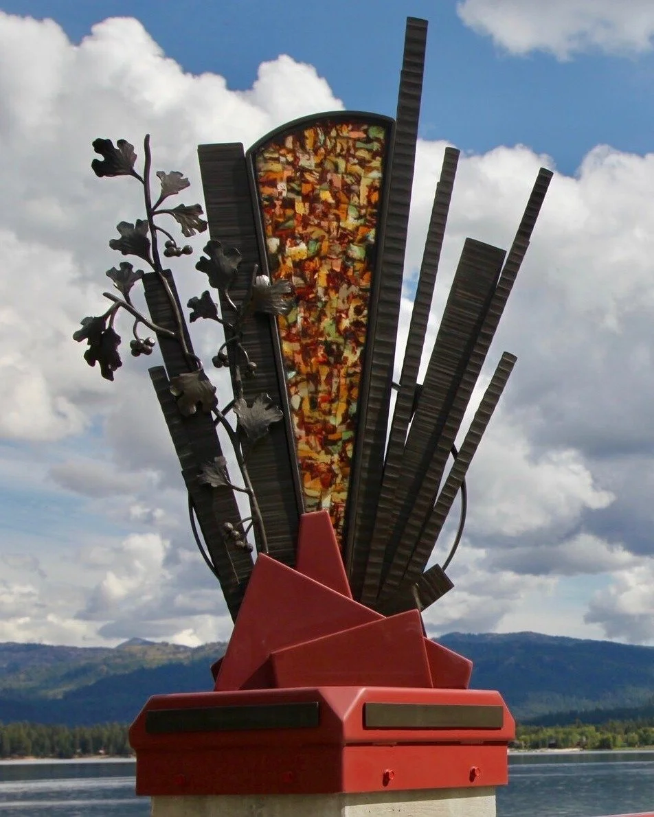 🌲✨ Project Highlight: Lardo Bridge ✨🌲
Summer days in McCall bring back memories of one of our favorite public art projects —  Designed to withstand outdoor conditions with minimal maintenance, these four sculptures are comprised of 1.25-inch