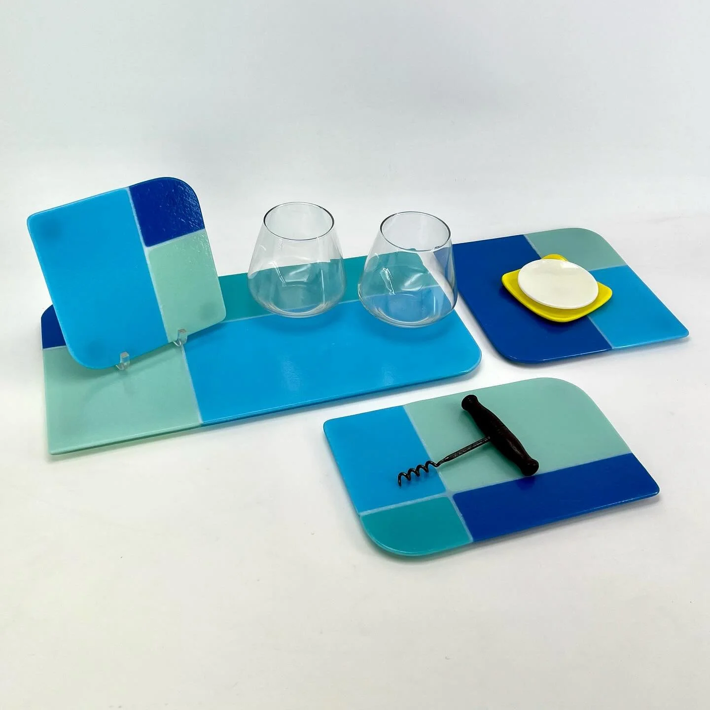 Lakeside Blues, a new color-way for my tablewares and tray collection designed for small plates, charcuterie and other useful purposes. I’ll be bringing these with me to Art in The Courtyard taking place this month in McCall, ID on August 22-24