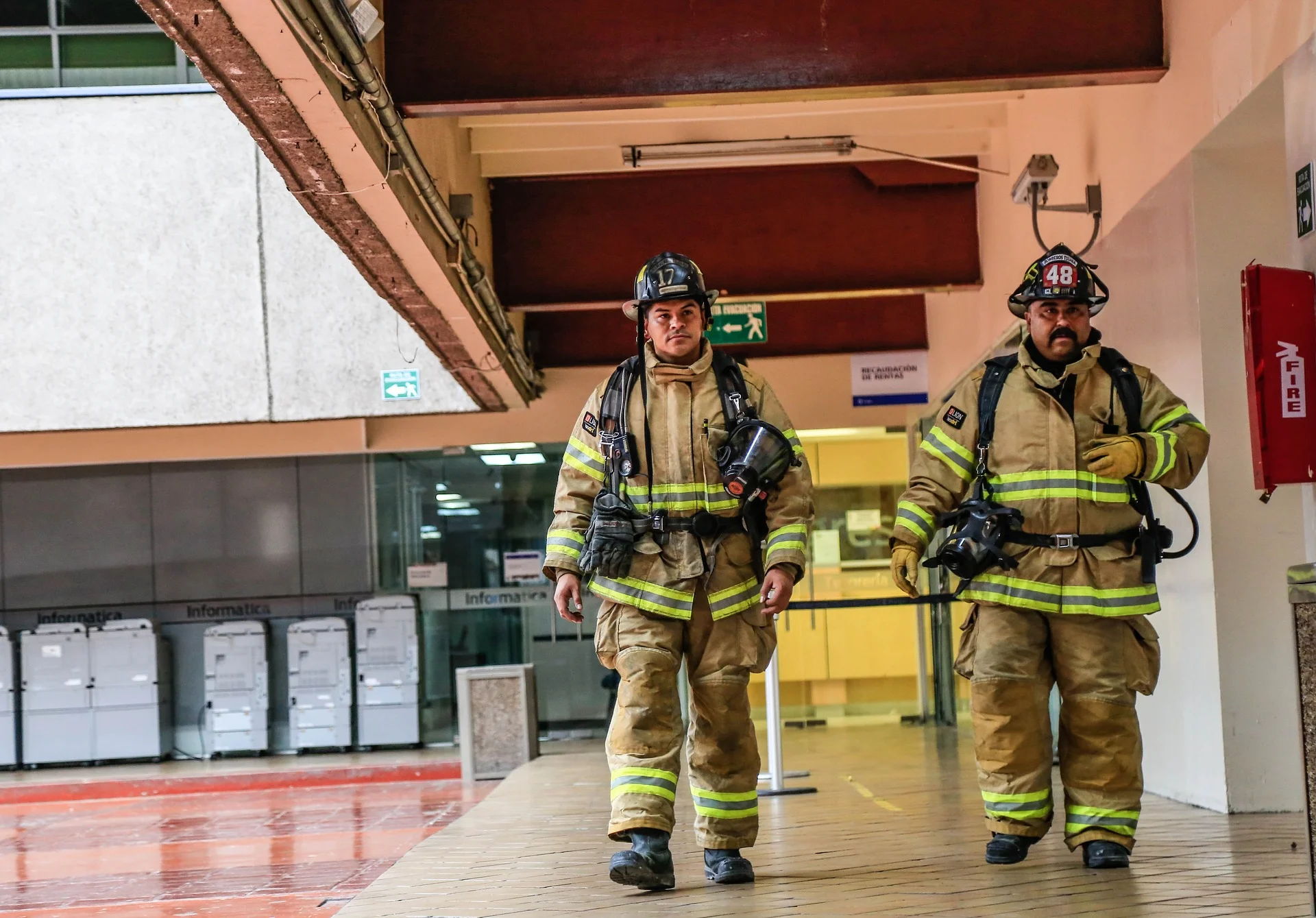 fire-2770120_1920.jpg