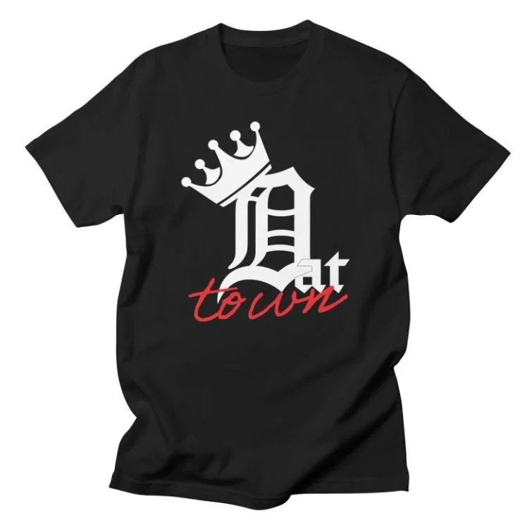 dat town black tee.JPG