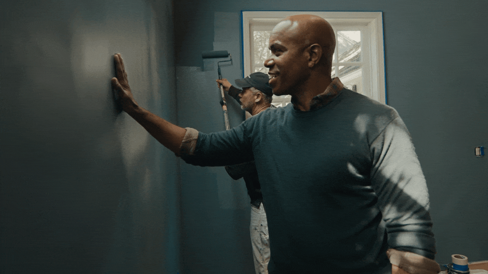 benjamin_moore___wet_paint (1080p).gif