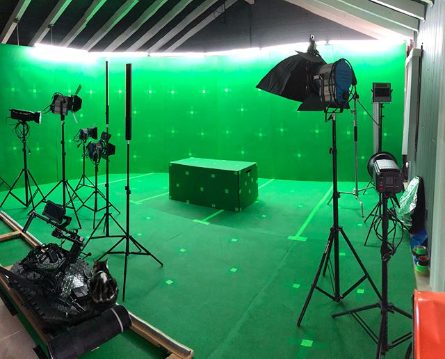 We just finished building our mini cyc studio. Bring on the VFX! #greenscreen #motiontracking #VFX #terra6k #kinefinity #cinema4d